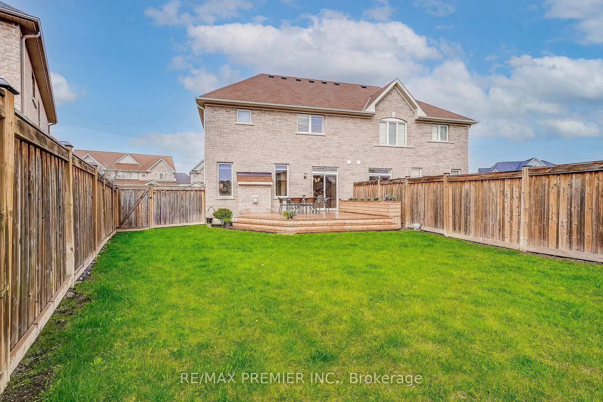 Photo 39 of 42 Jackson Drive, New Tecumseth, Tottenham — HOMEH