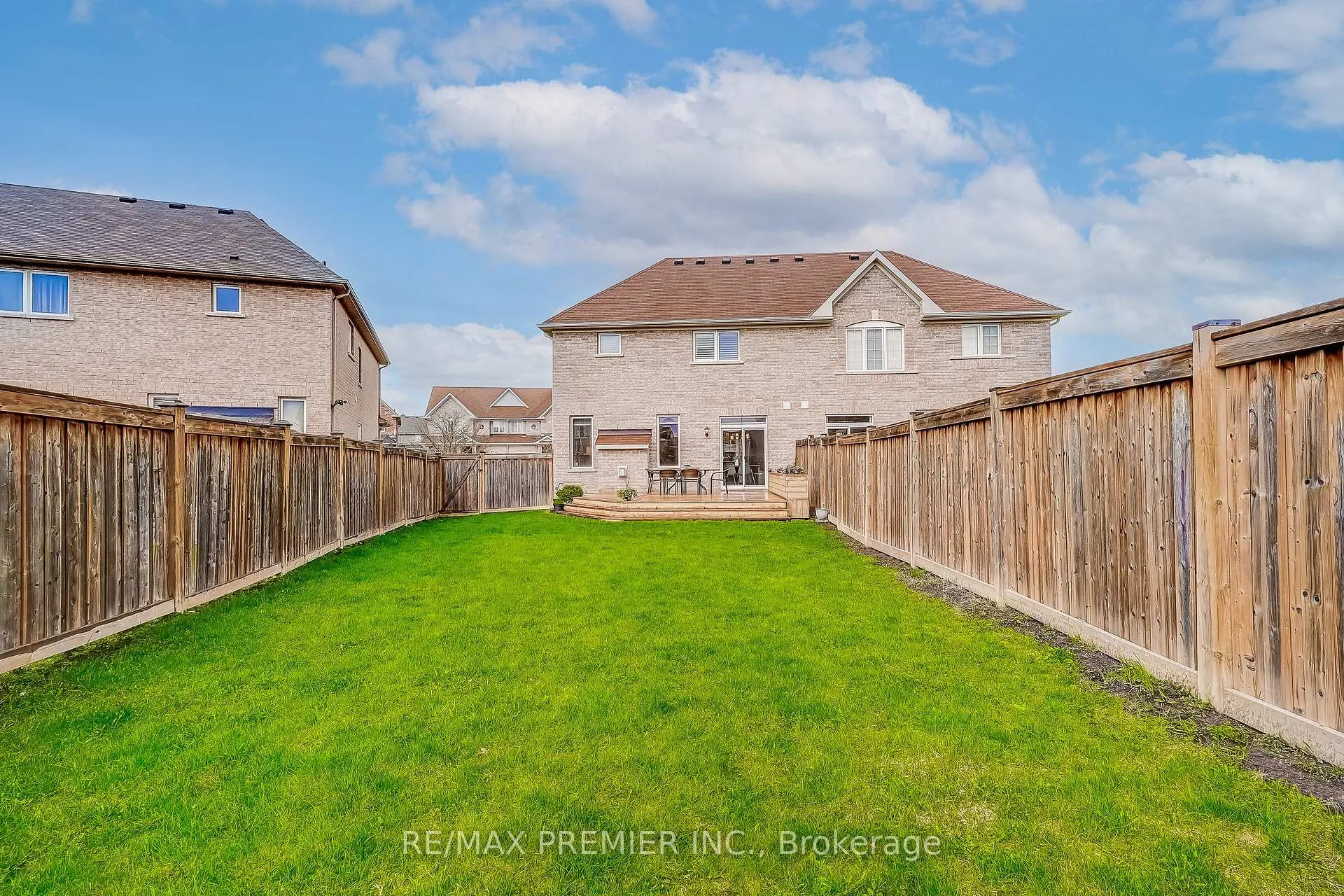 Photo 40 of 42 Jackson Drive, New Tecumseth, Tottenham — HOMEH