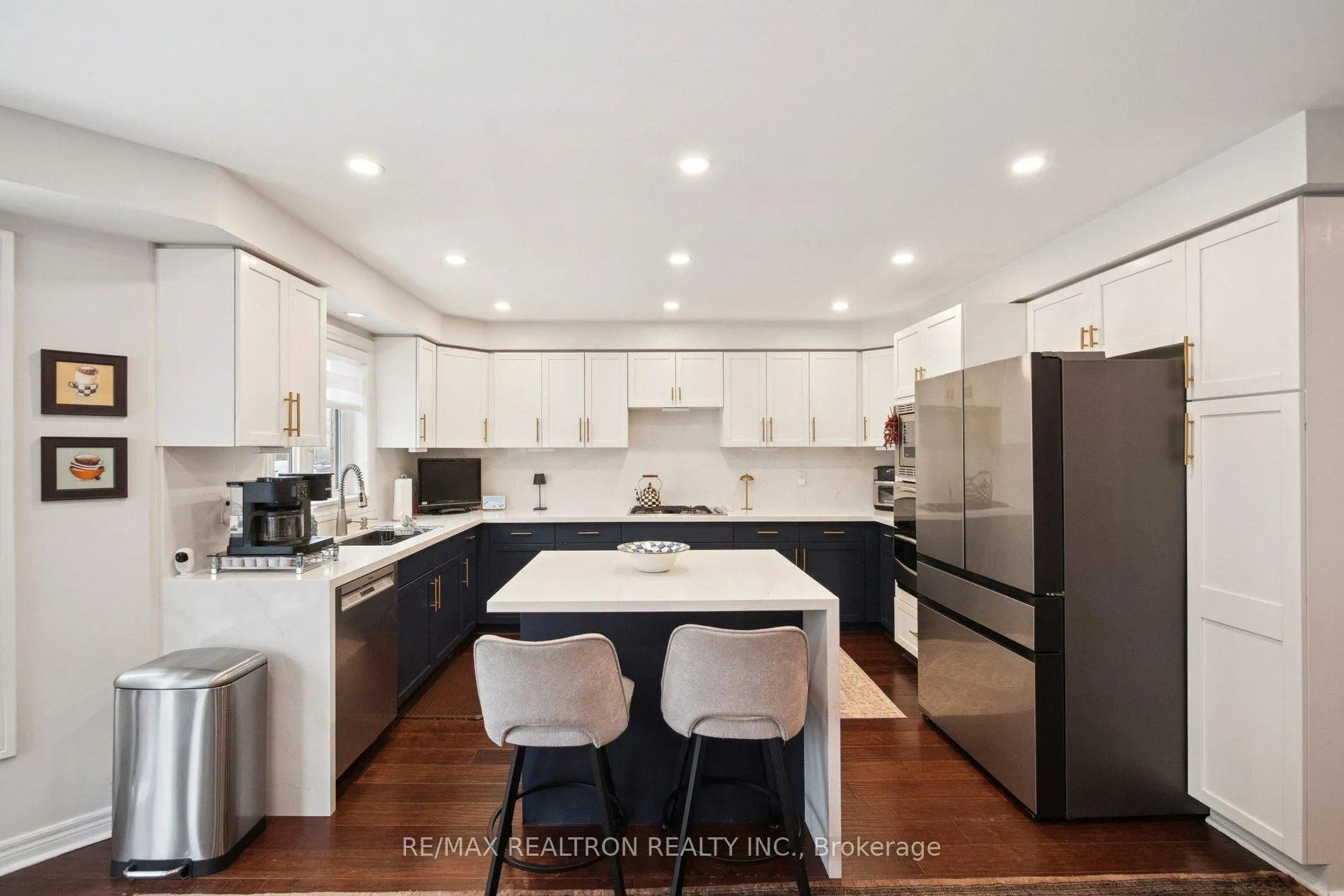Photo 11 of 174 Hammerstone Crescent, Vaughan, Beverley Glen — HOMEH