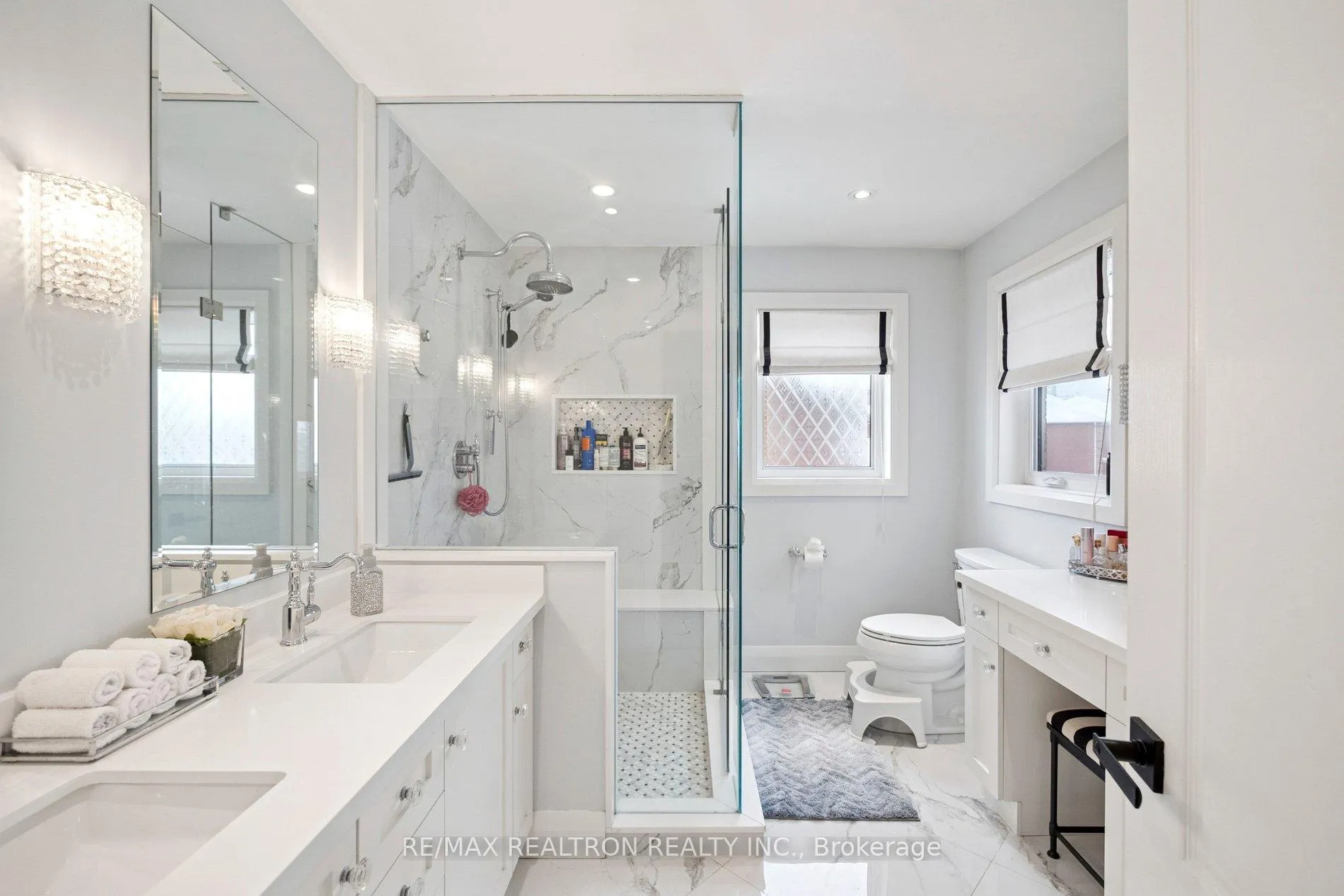 Photo 27 of 174 Hammerstone Crescent, Vaughan, Beverley Glen — HOMEH