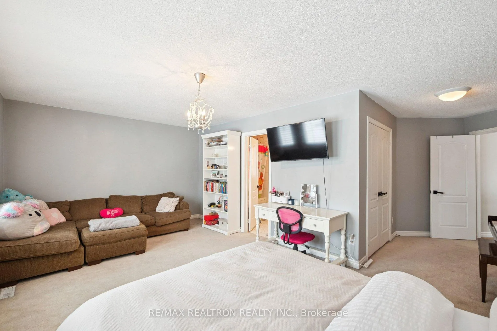Photo 31 of 174 Hammerstone Crescent, Vaughan, Beverley Glen — HOMEH