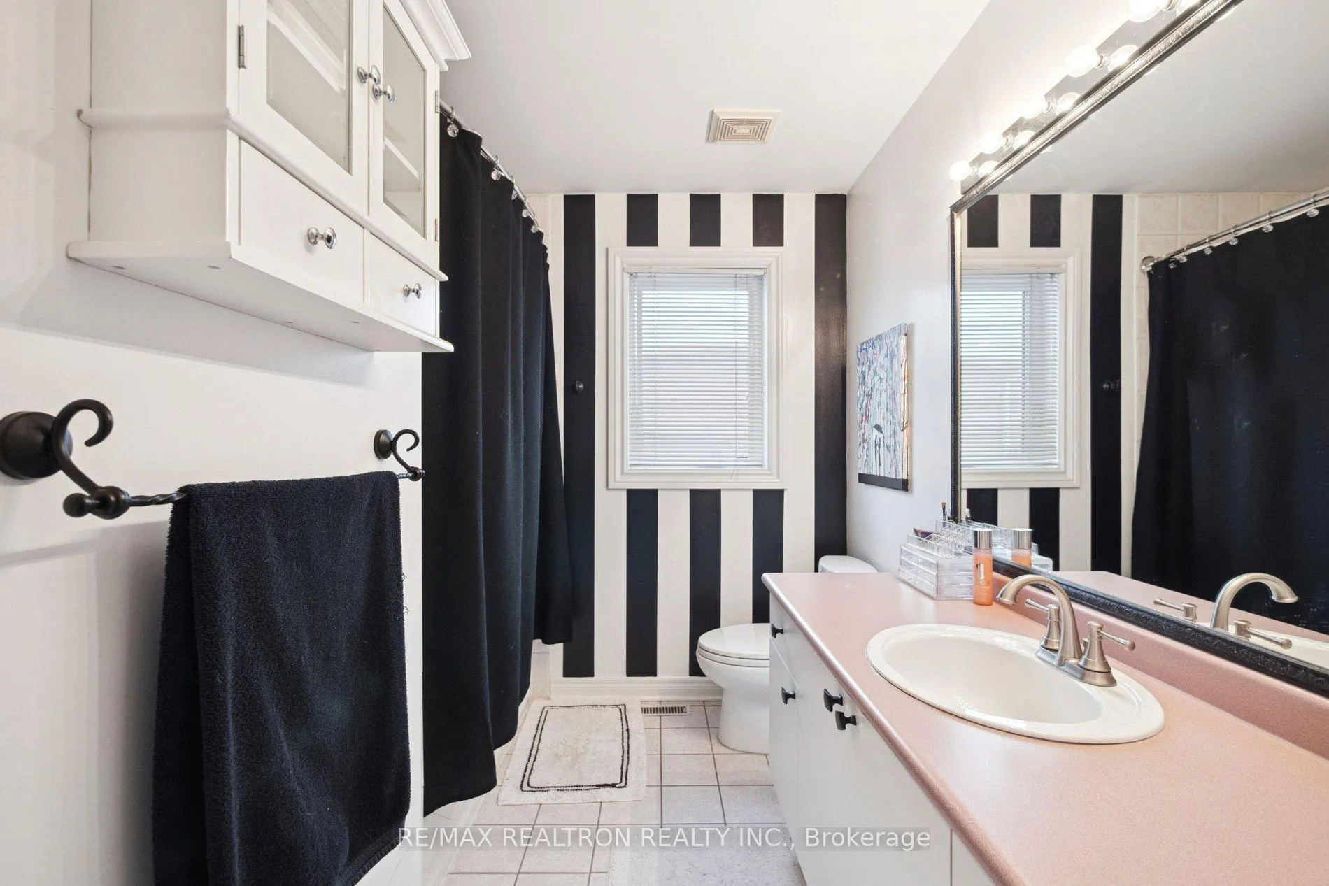 Photo 35 of 174 Hammerstone Crescent, Vaughan, Beverley Glen — HOMEH
