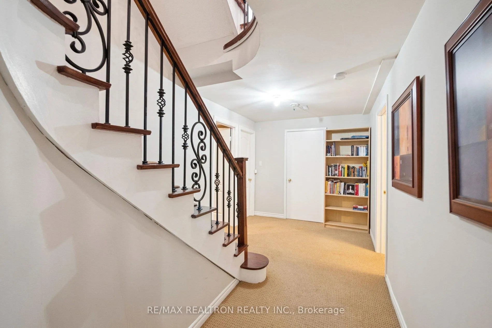 Photo 36 of 174 Hammerstone Crescent, Vaughan, Beverley Glen — HOMEH