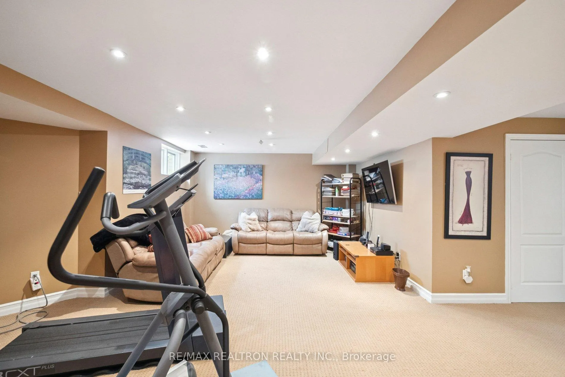 Photo 39 of 174 Hammerstone Crescent, Vaughan, Beverley Glen — HOMEH