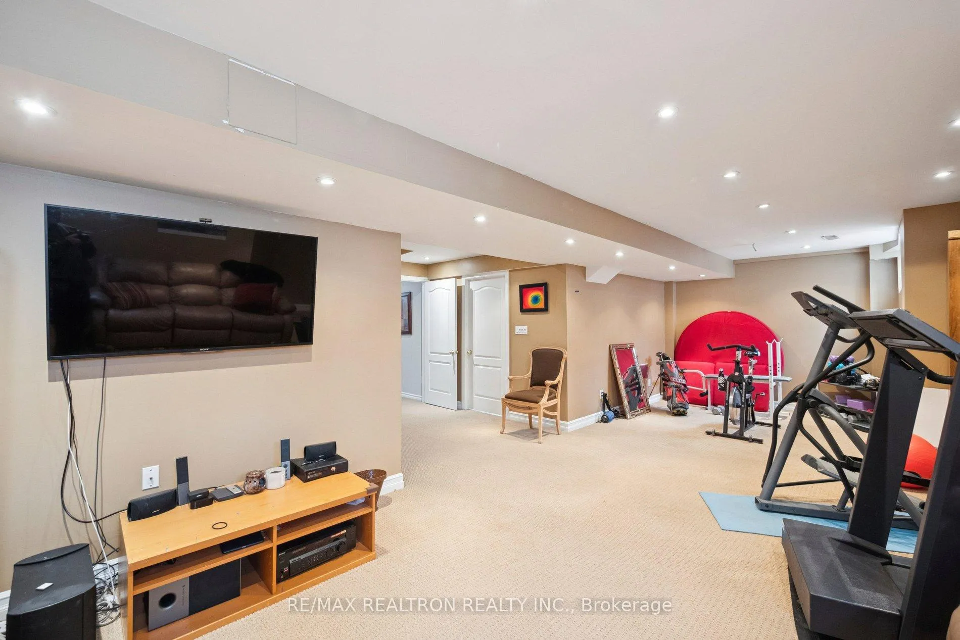 Photo 40 of 174 Hammerstone Crescent, Vaughan, Beverley Glen — HOMEH