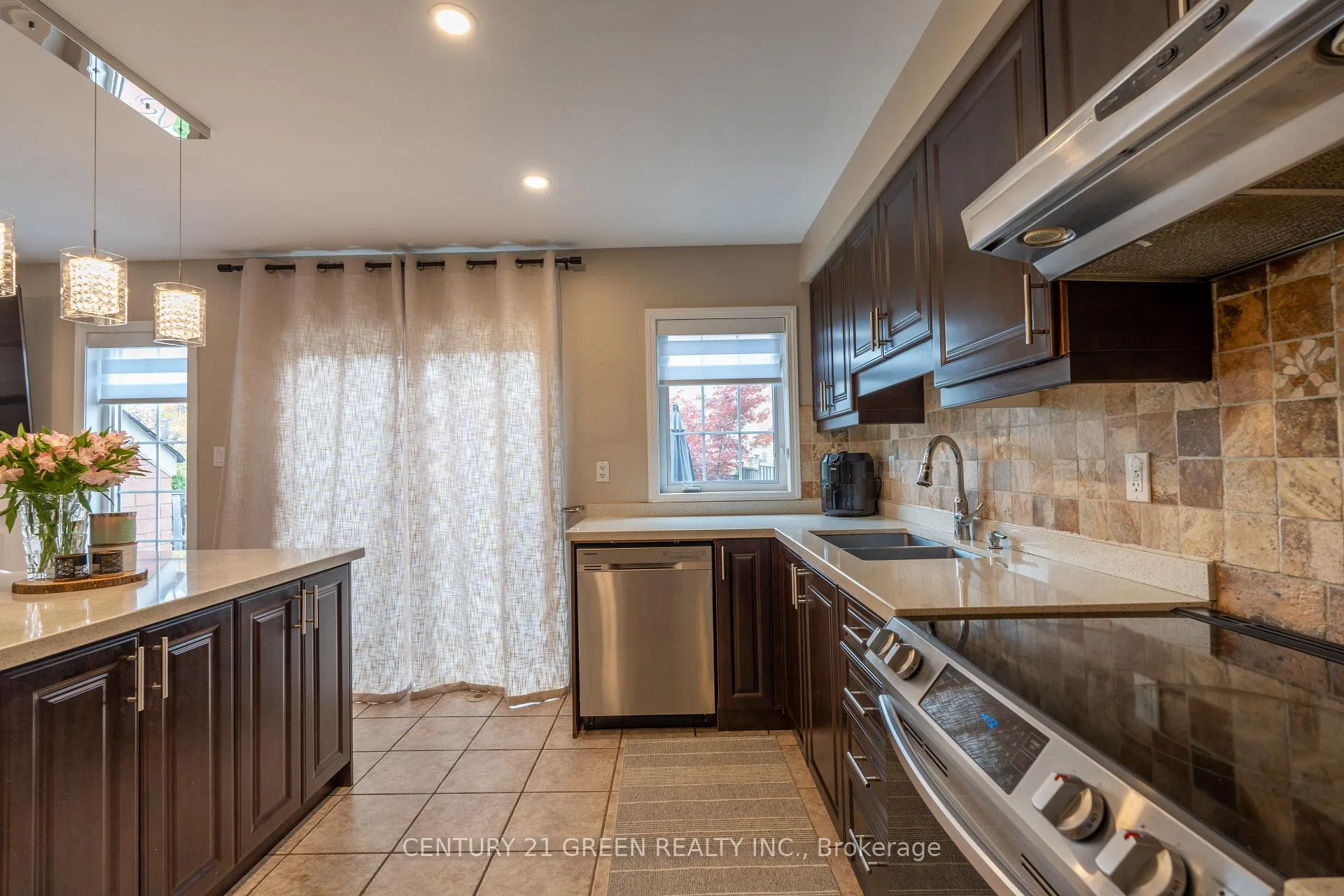 Photo 18 of 936 Hepburn Road, Milton, Coates — HOMEH