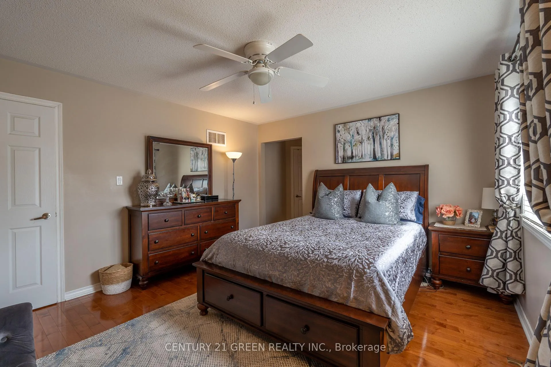 Photo 31 of 936 Hepburn Road, Milton, Coates — HOMEH