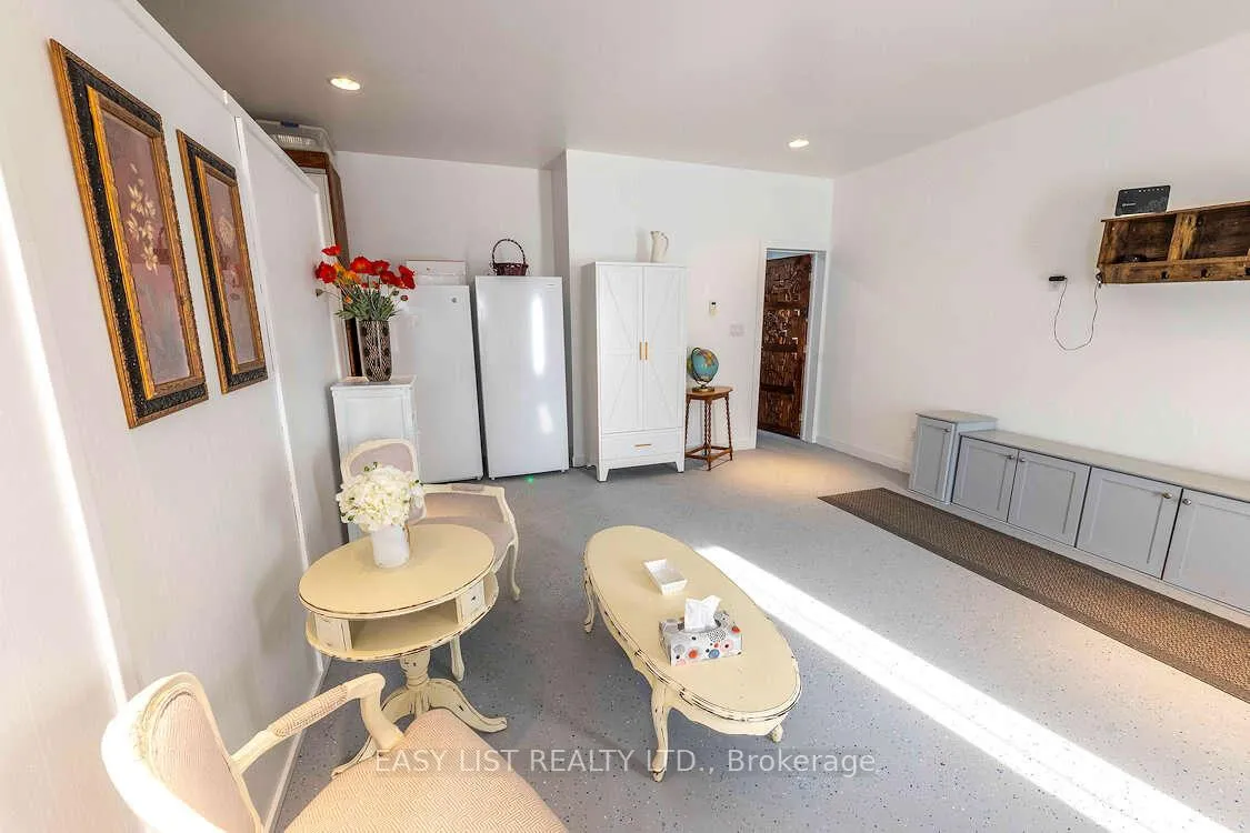 Photo 19 of 608 Copper Cliff Road, Neebing — HOMEH