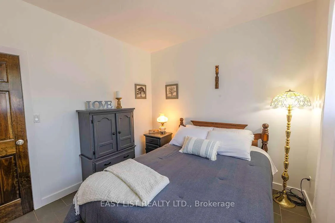 Photo 25 of 608 Copper Cliff Road, Neebing — HOMEH
