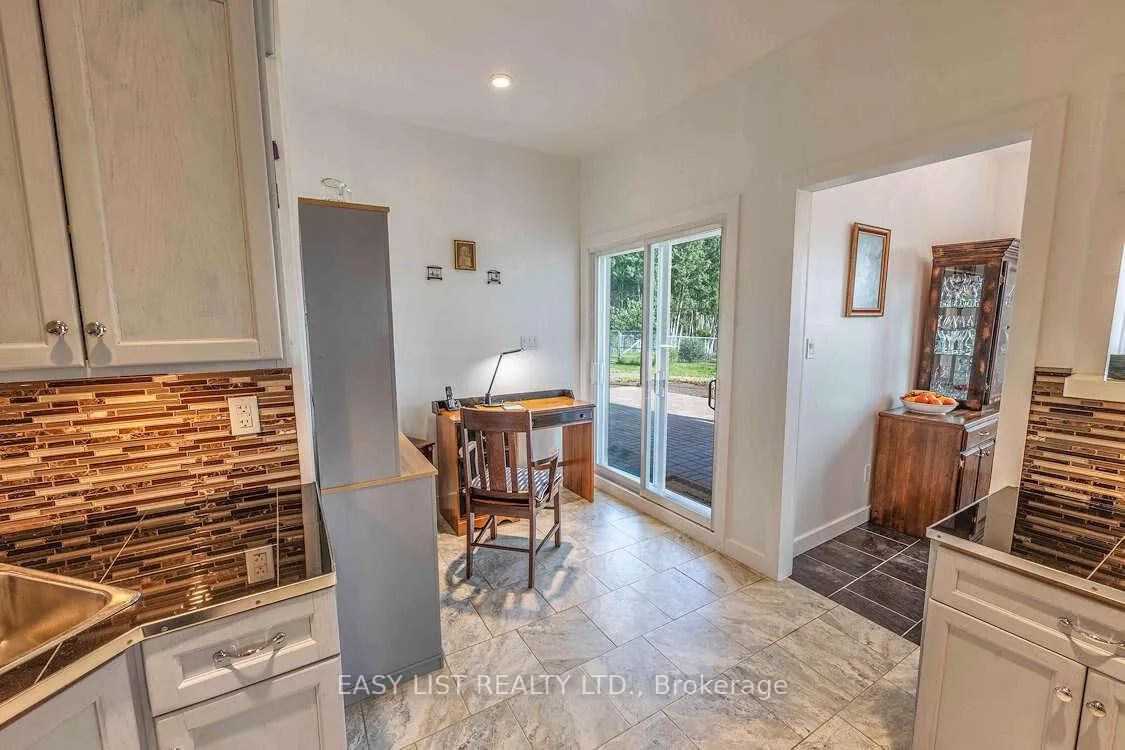 Photo 30 of 608 Copper Cliff Road, Neebing — HOMEH