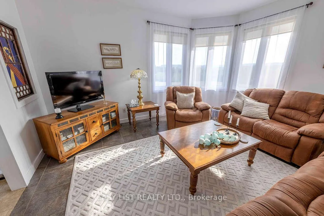 Photo 38 of 608 Copper Cliff Road, Neebing — HOMEH