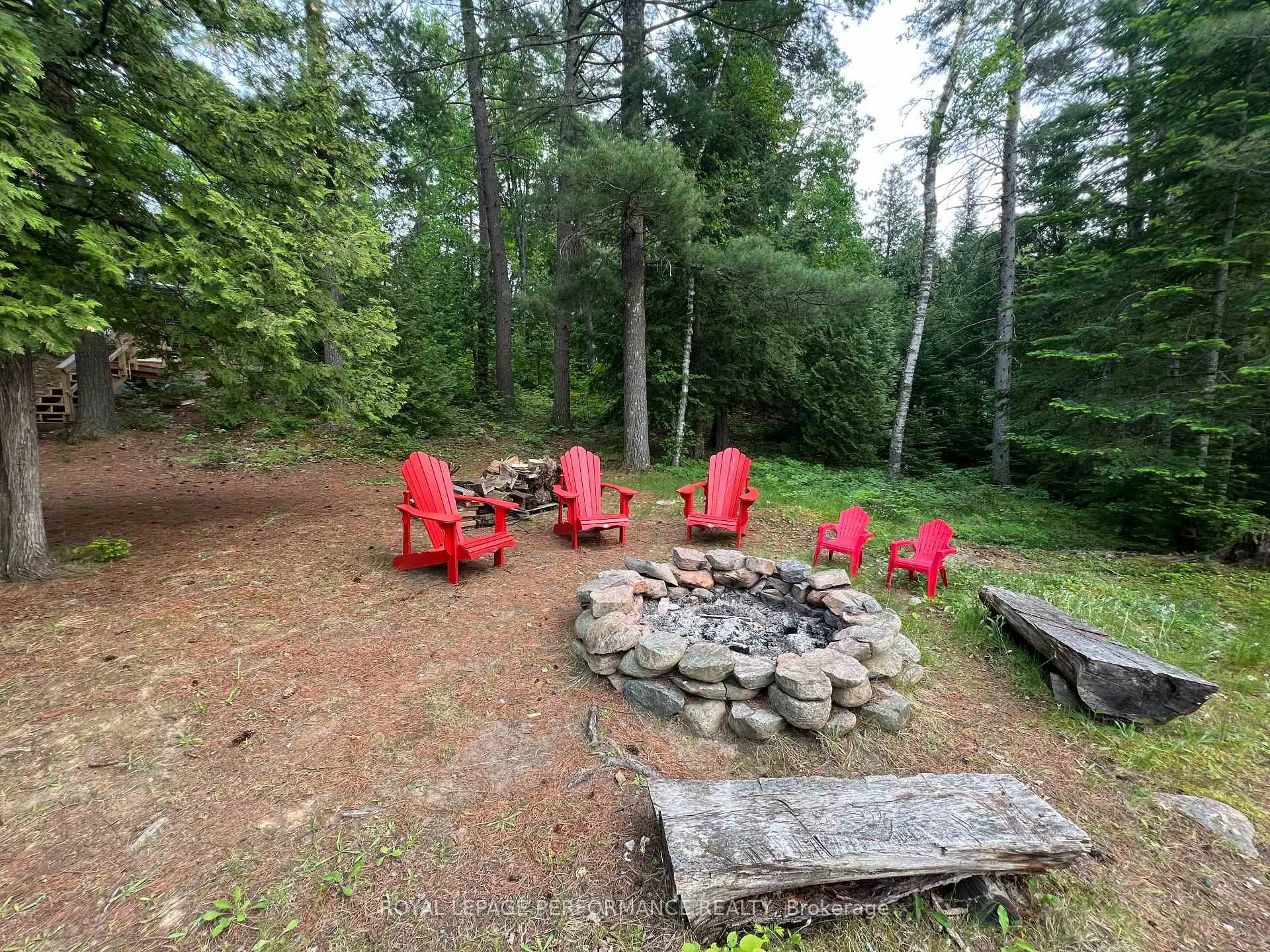 Photo 7 of 108 Raycroft Creek, Lanark Highlands, Lanark Highlands (Dalhousie) Twp — HOMEH