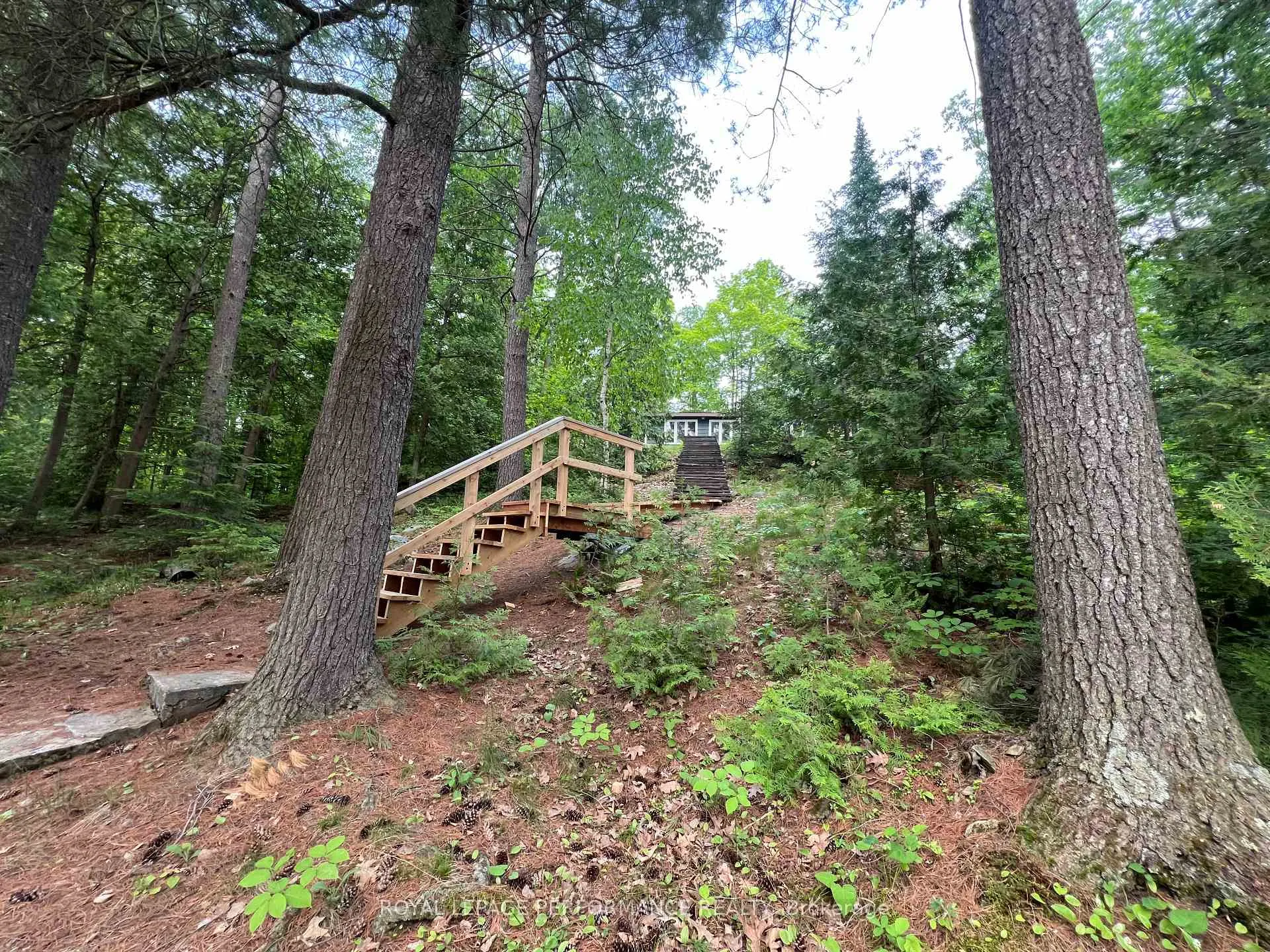 Photo 8 of 108 Raycroft Creek, Lanark Highlands, Lanark Highlands (Dalhousie) Twp — HOMEH