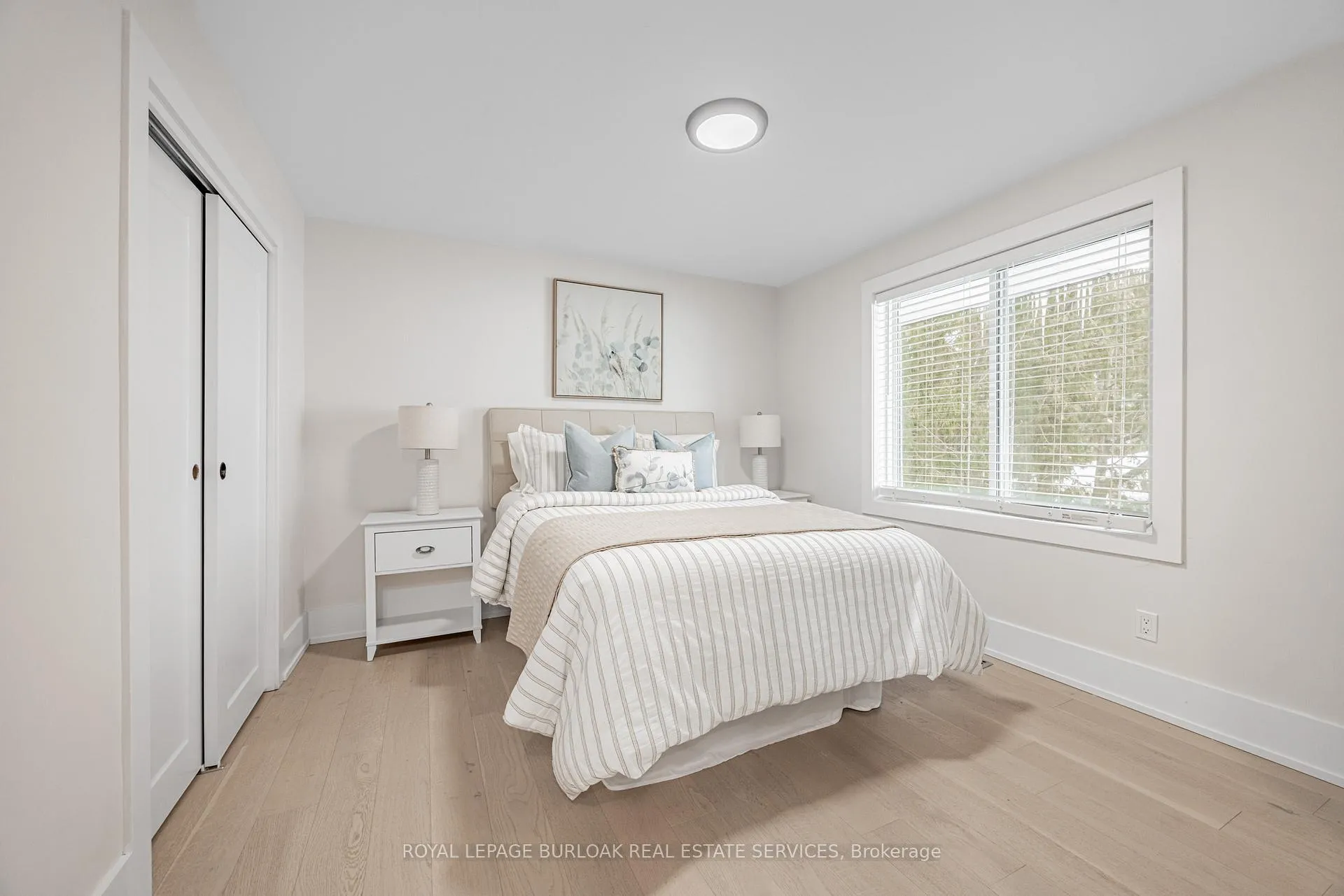 Photo 16 of 248 Wales Crescent, Oakville, Bronte — HOMEH