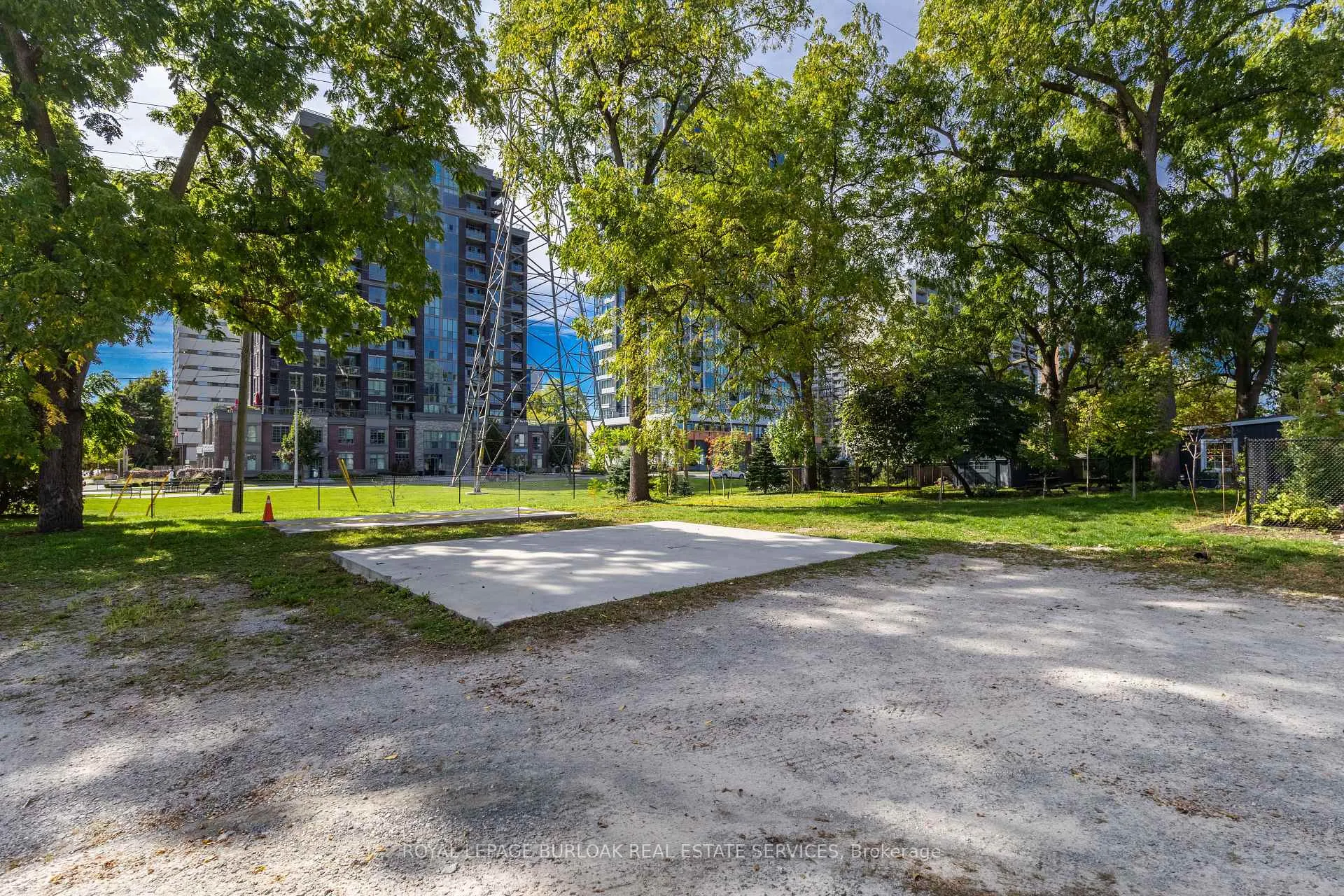 Photo 10 of 3/4 Lot Elgin Street, Burlington, Brant — HOMEH