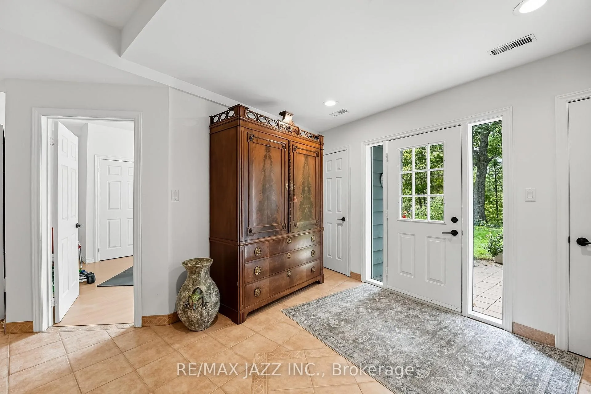 Photo 8 of 9500 Grasshopper Park Road, Clarington, Rural Clarington — HOMEH