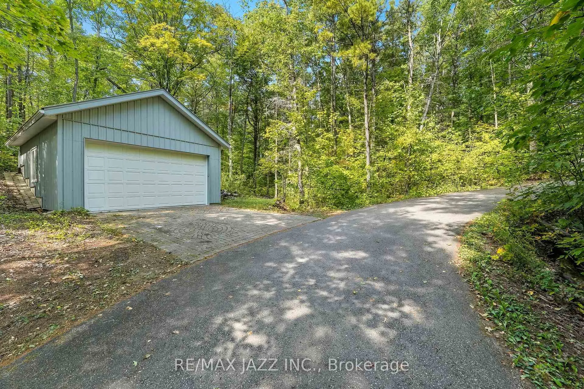 Photo 40 of 9500 Grasshopper Park Road, Clarington, Rural Clarington — HOMEH