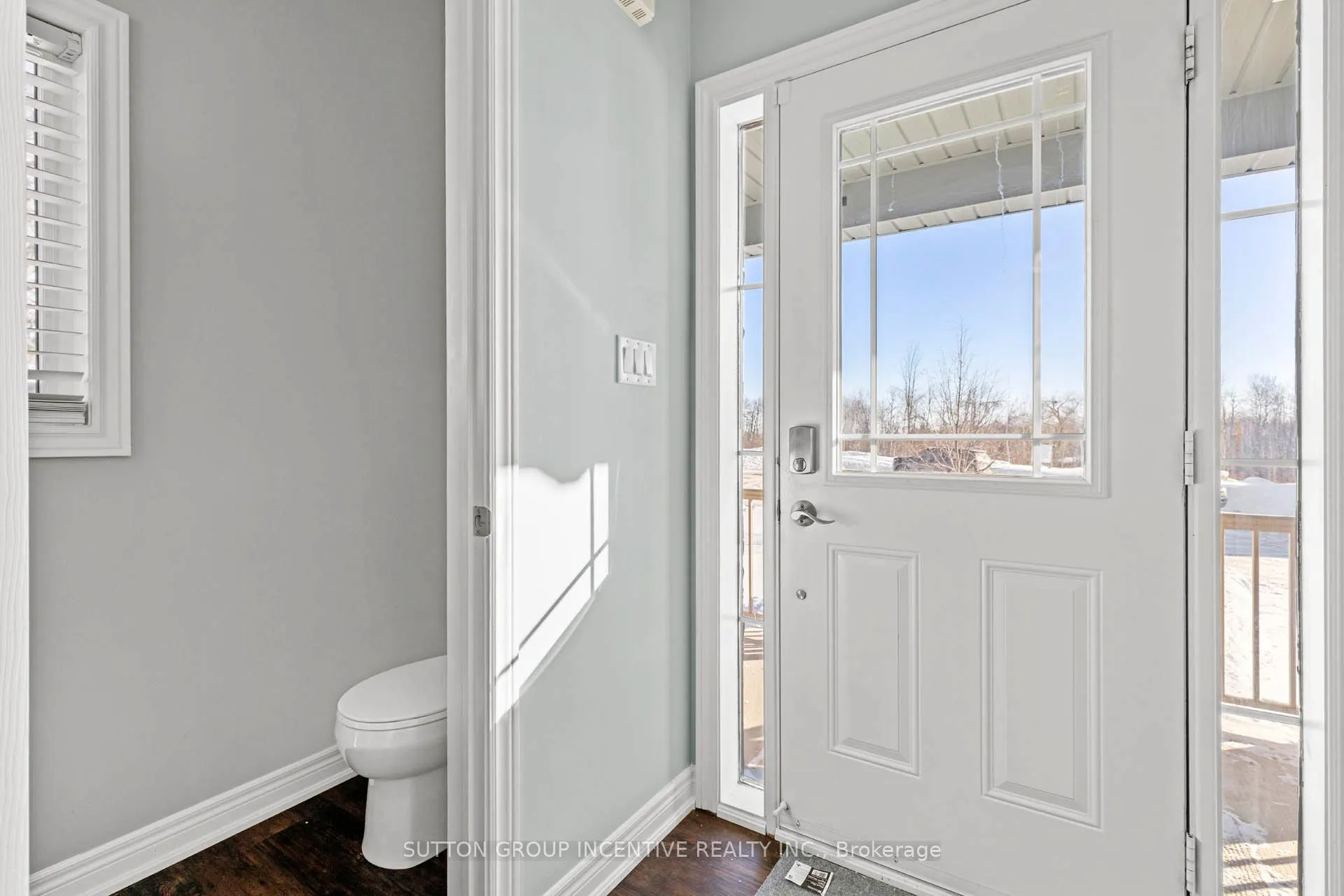 Photo 6 of 1252 Bardeau Street, Innisfil, Lefroy — HOMEH