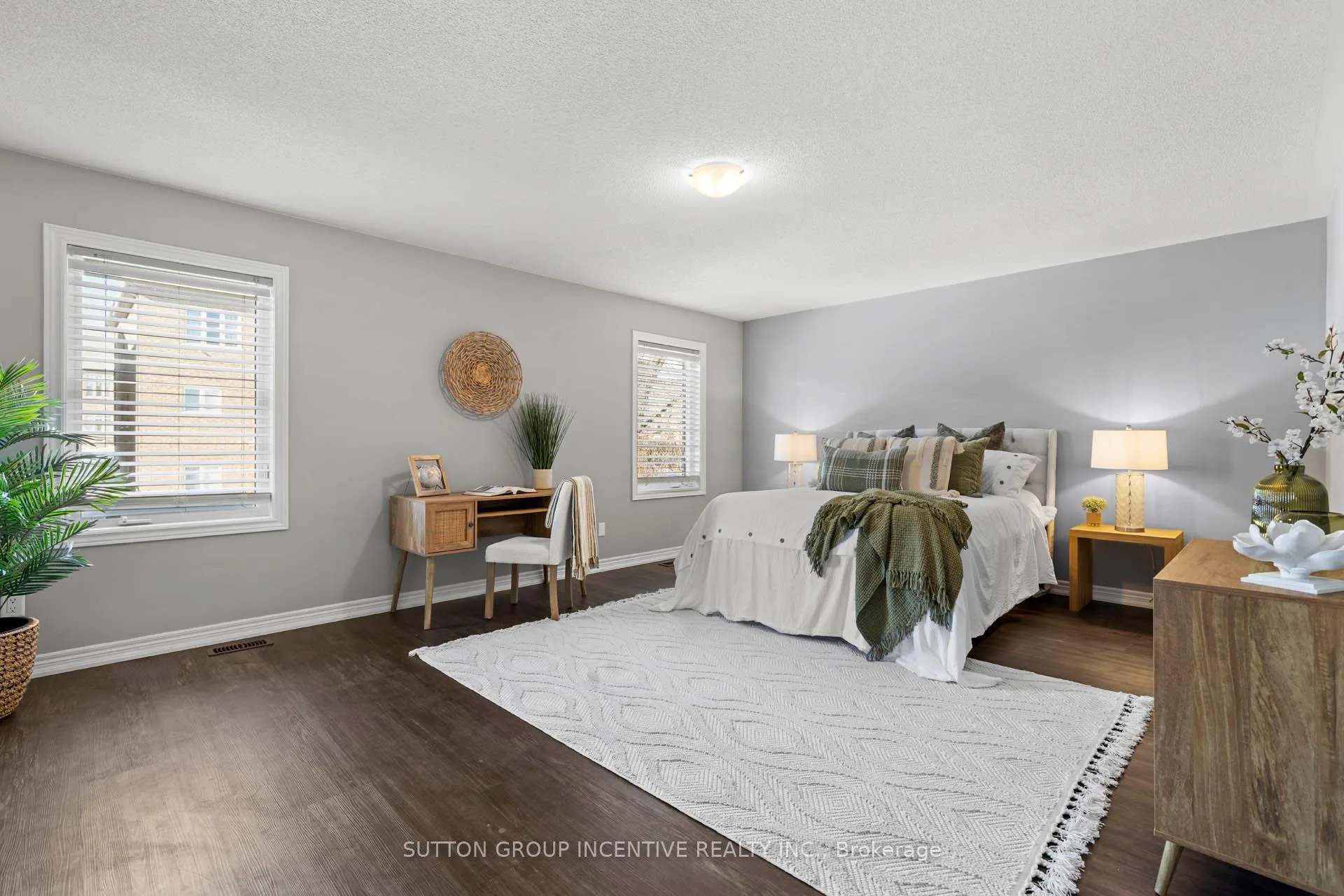 Photo 16 of 1252 Bardeau Street, Innisfil, Lefroy — HOMEH