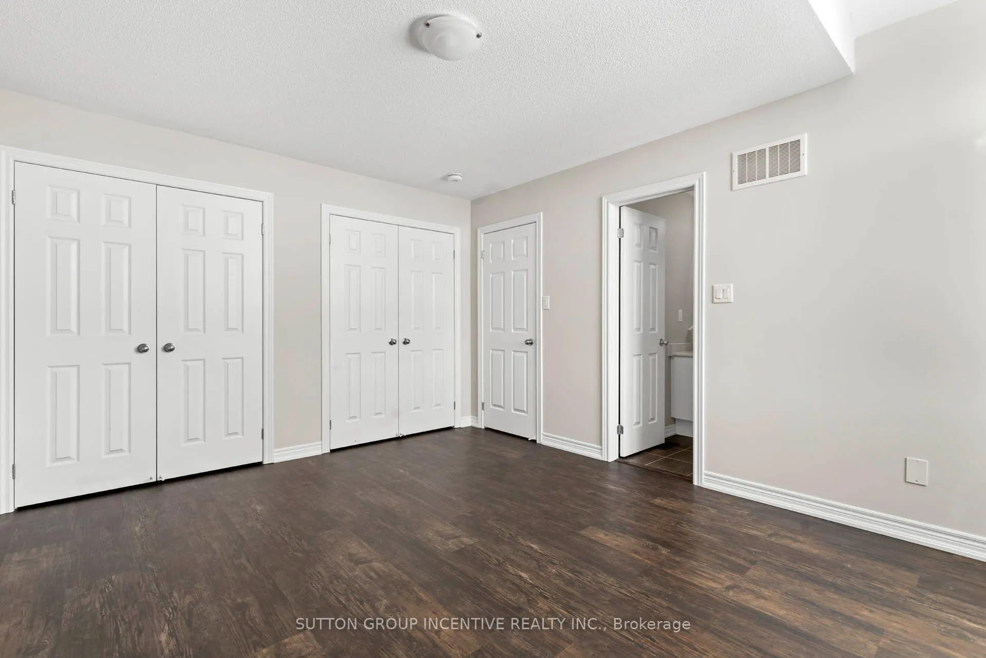Photo 33 of 1252 Bardeau Street, Innisfil, Lefroy — HOMEH