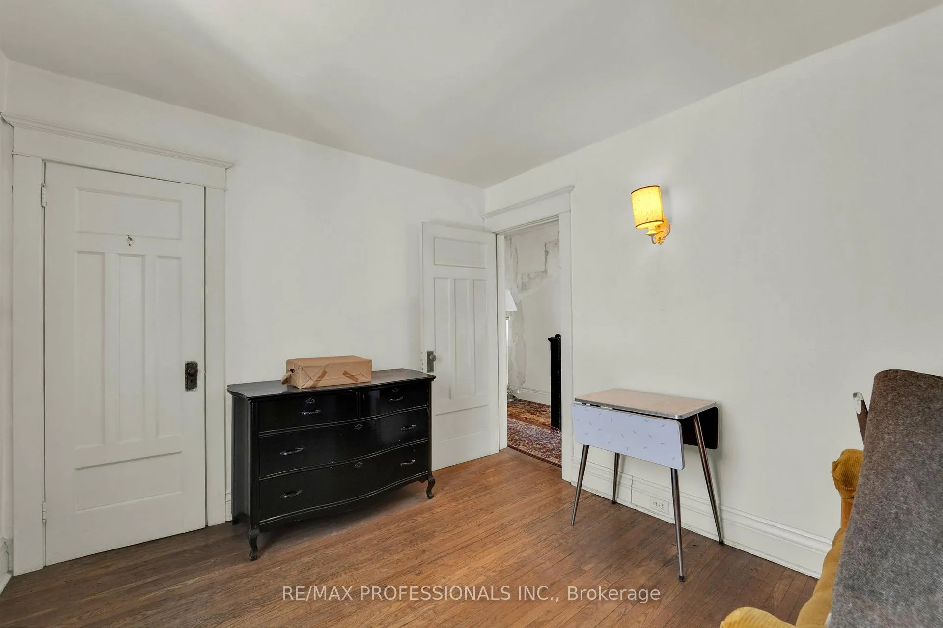 Photo 17 of 68 Dixon Avenue, Toronto, The Beaches — HOMEH