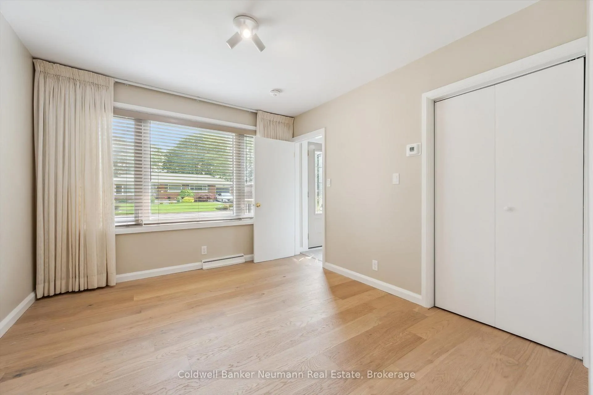 Photo 2 of 26 Elginfield Drive, Guelph, Grange Road — HOMEH