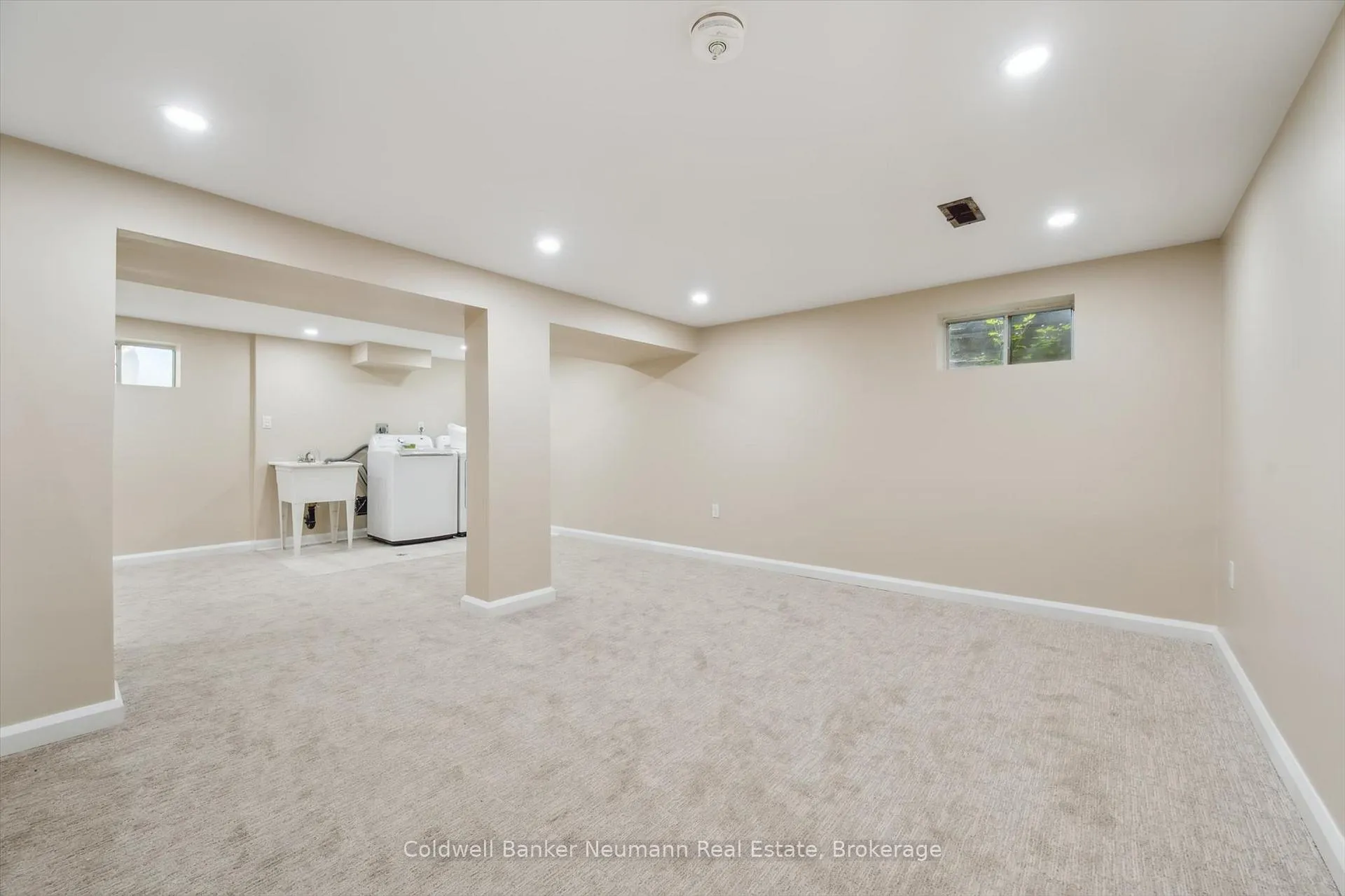 Photo 10 of 26 Elginfield Drive, Guelph, Grange Road — HOMEH