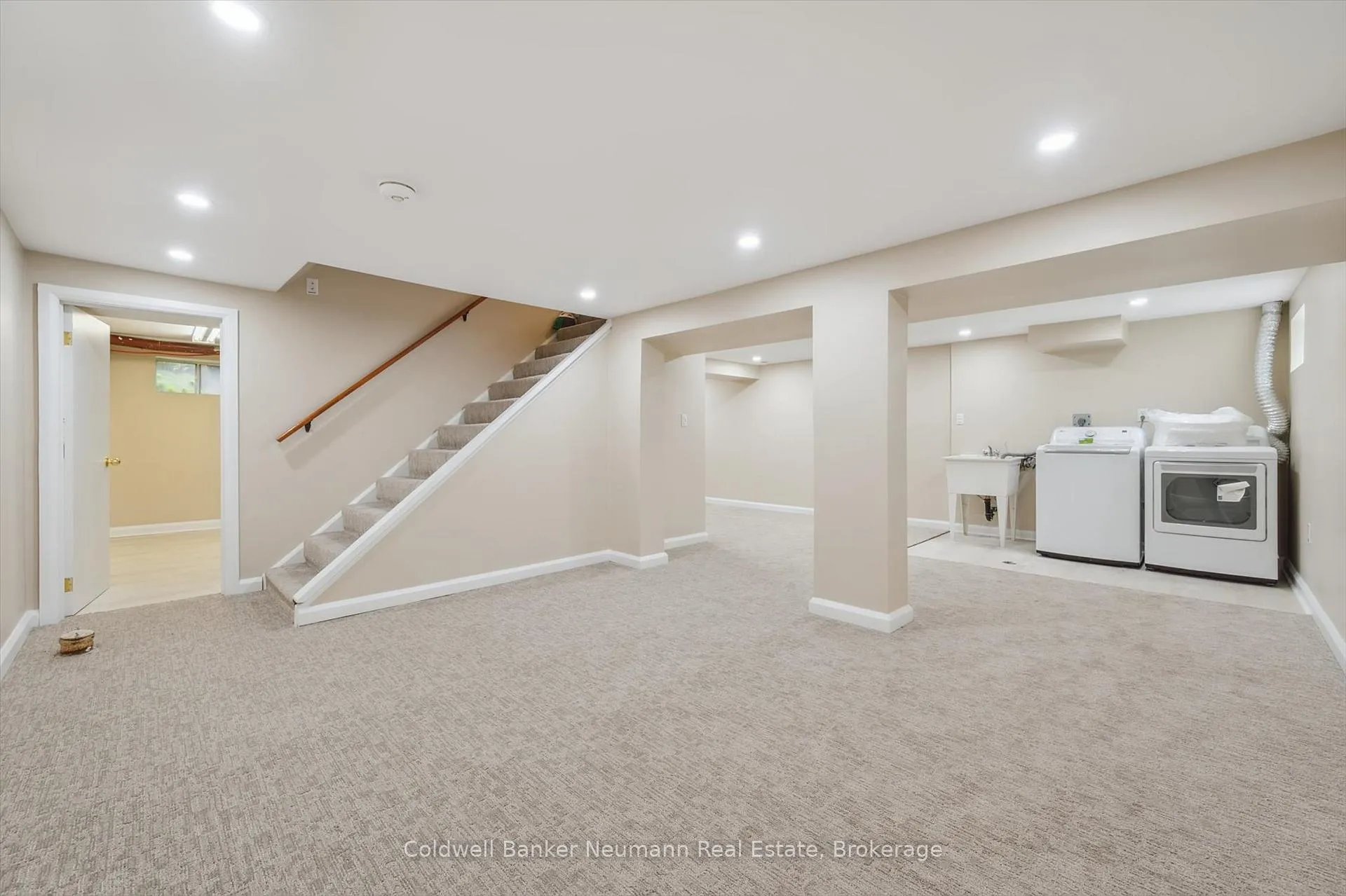 Photo 11 of 26 Elginfield Drive, Guelph, Grange Road — HOMEH
