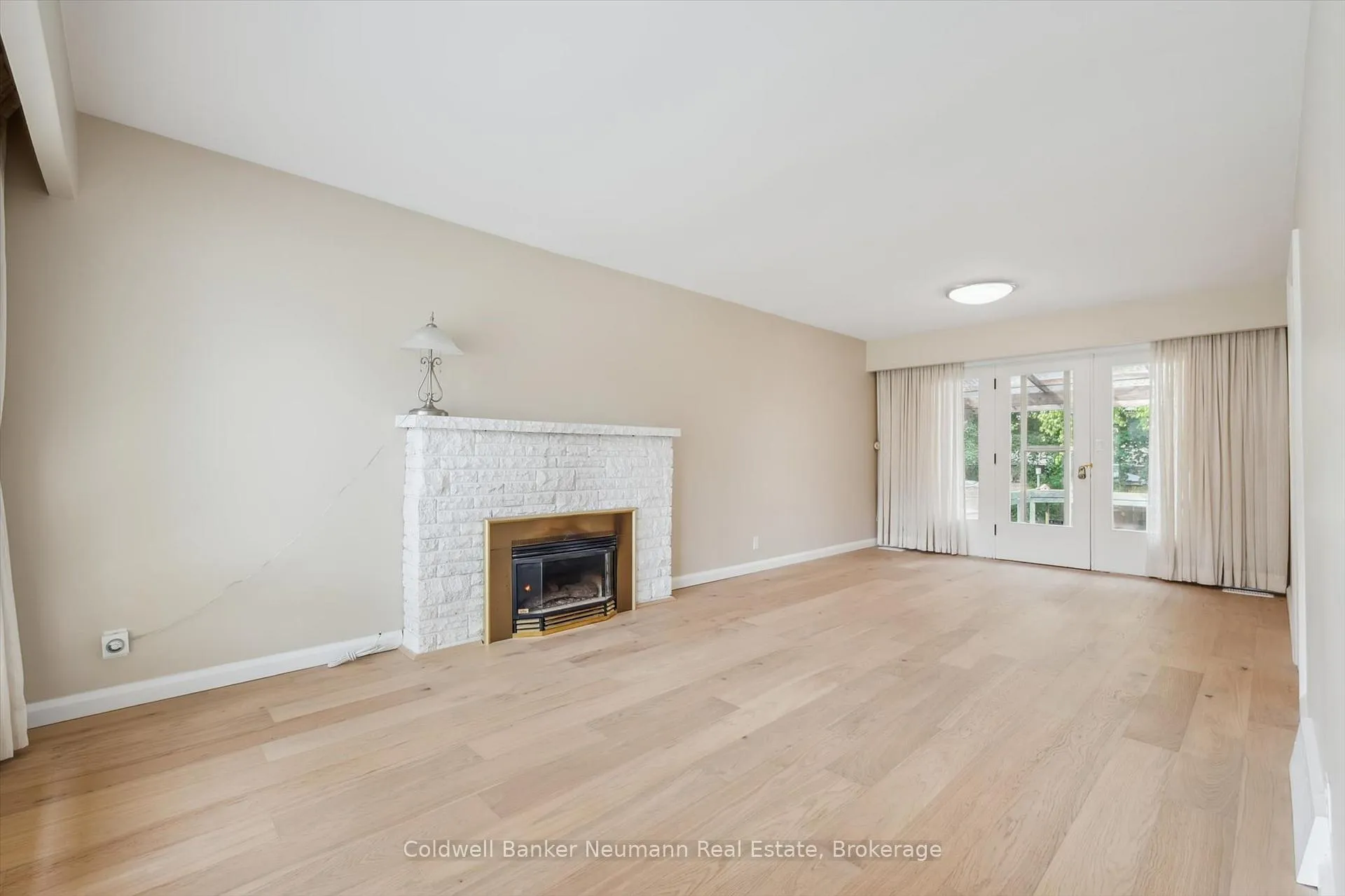 Photo 32 of 26 Elginfield Drive, Guelph, Grange Road — HOMEH