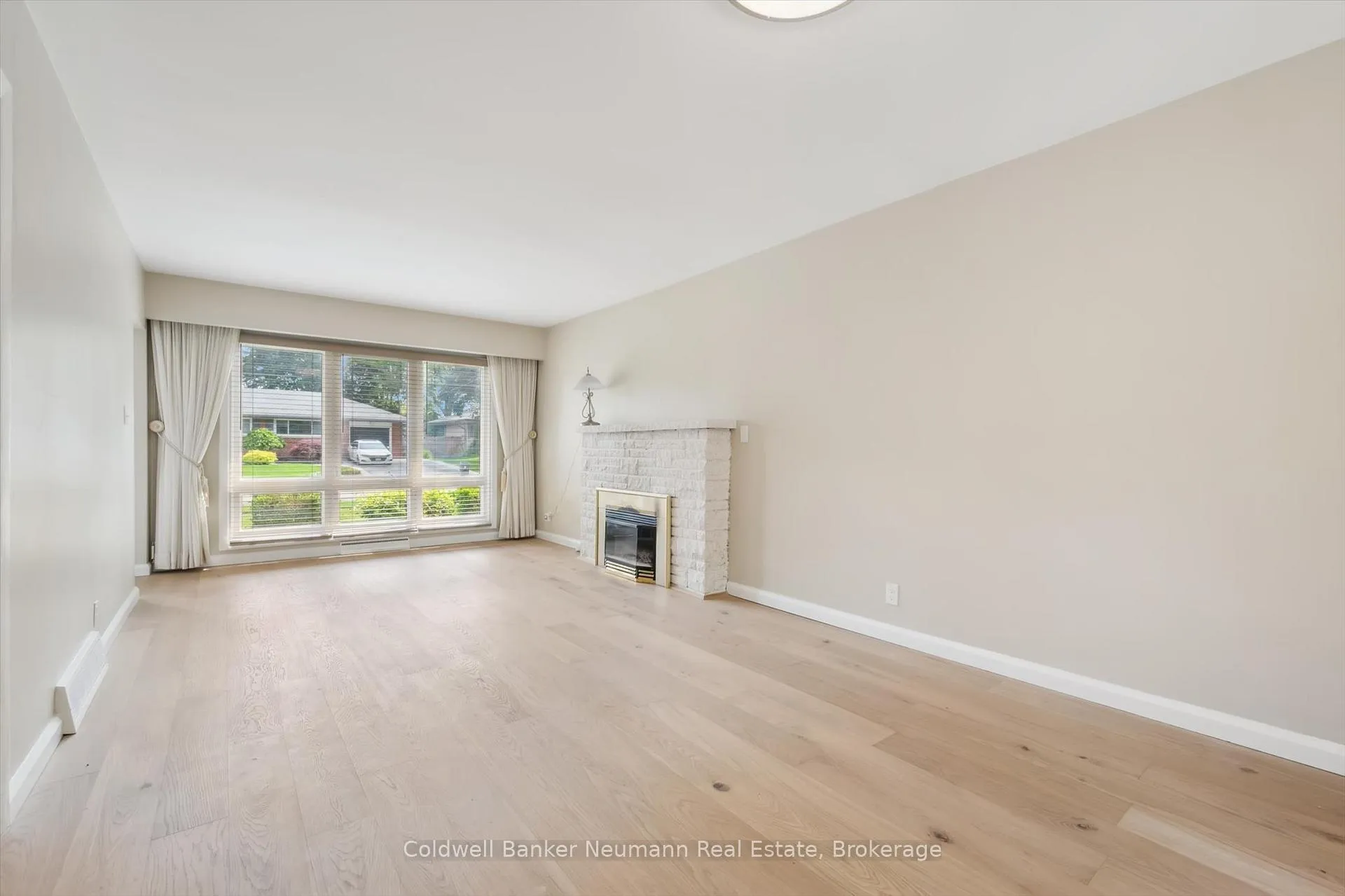 Photo 34 of 26 Elginfield Drive, Guelph, Grange Road — HOMEH