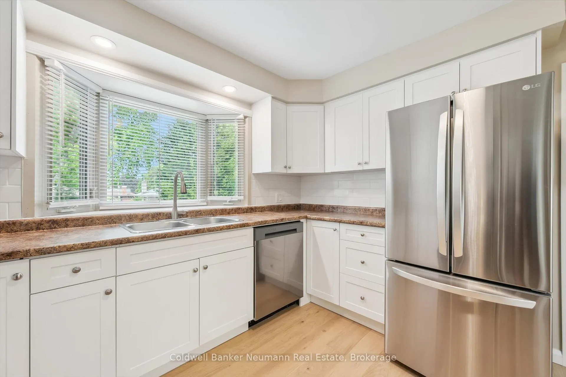 Photo 36 of 26 Elginfield Drive, Guelph, Grange Road — HOMEH