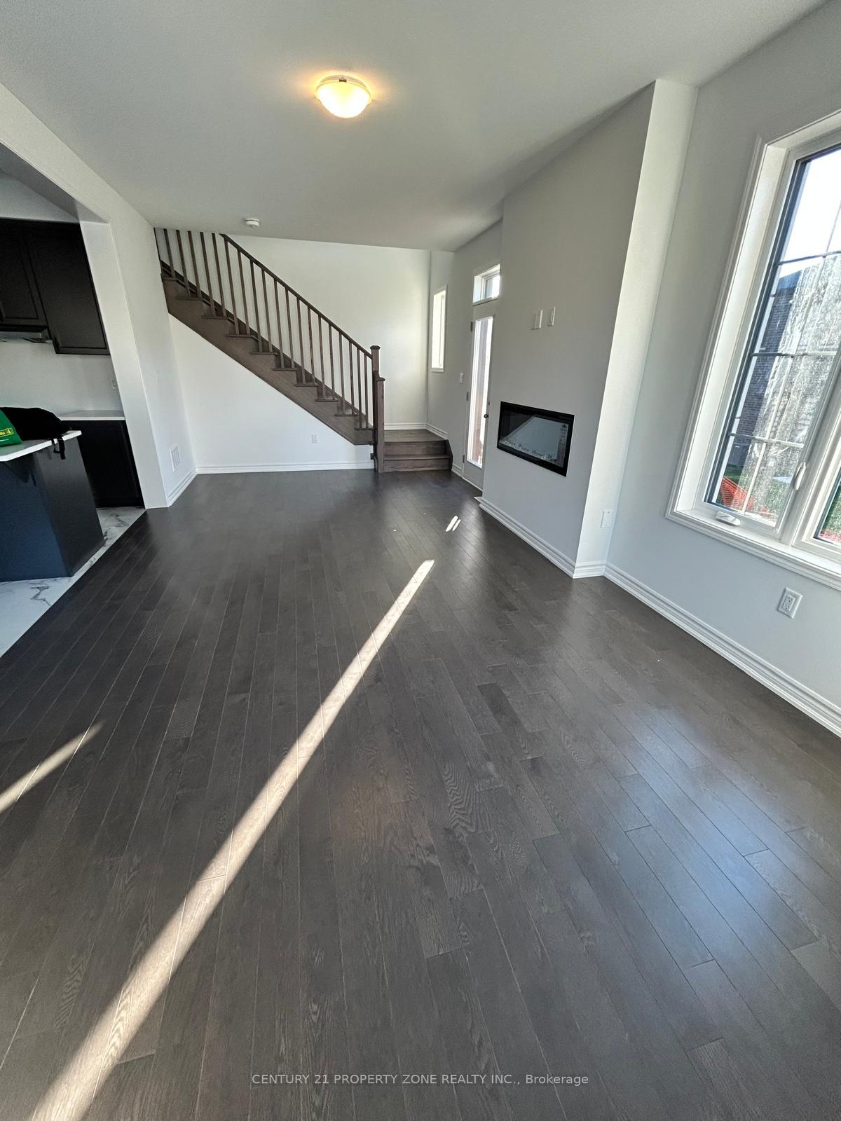 Photo 13 of 52 Suzuki Street, Barrie, Rural Barrie Southeast — HOMEH