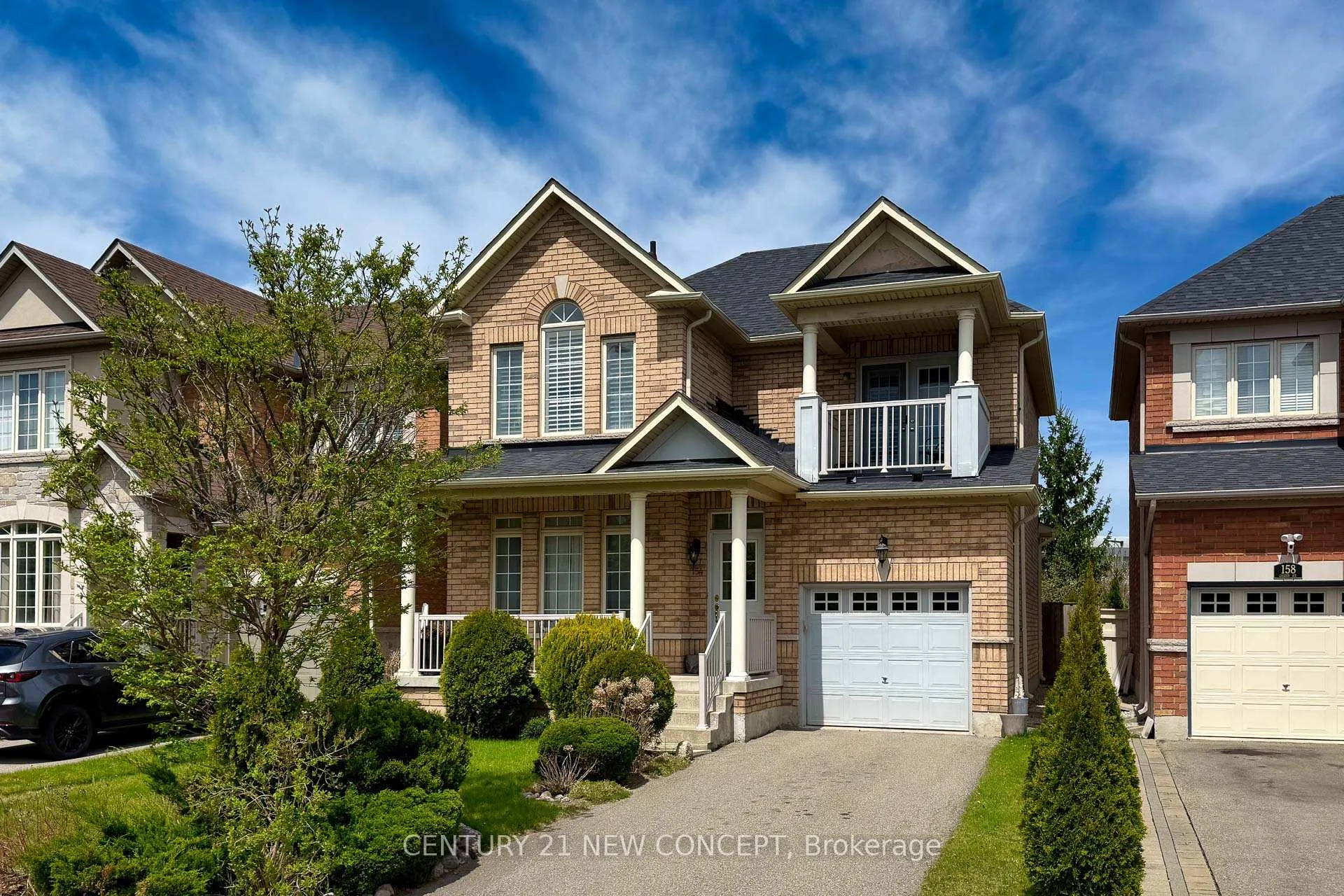 Photo 3 of 154 Gauguin Avenue, Vaughan, Patterson — HOMEH