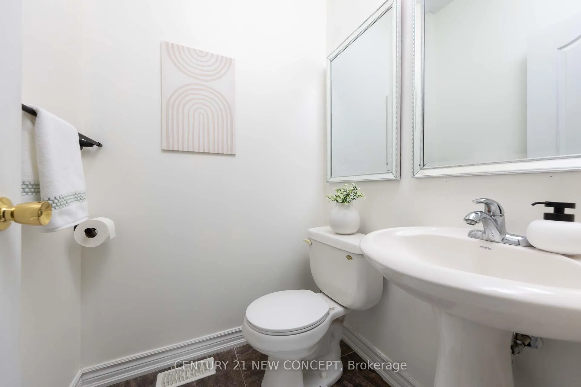 Photo 19 of 154 Gauguin Avenue, Vaughan, Patterson — HOMEH