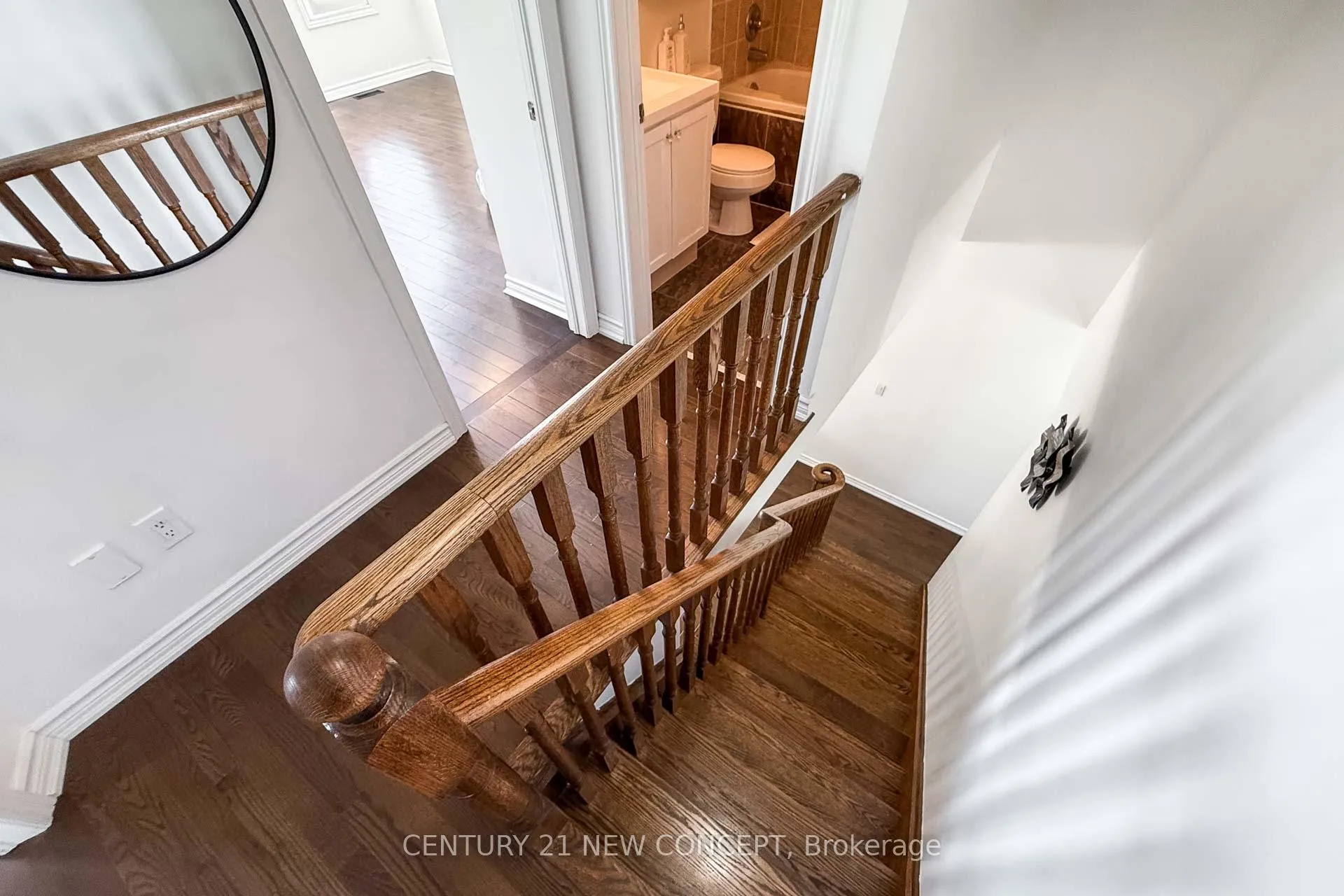 Photo 21 of 154 Gauguin Avenue, Vaughan, Patterson — HOMEH