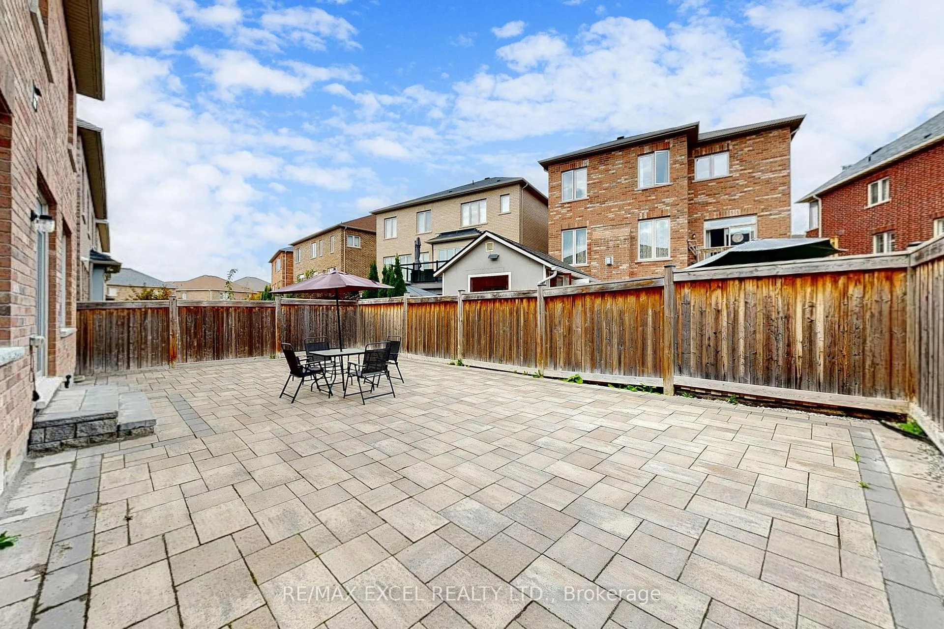 Photo 48 of 160 Roy Harper Avenue, Aurora, Rural Aurora — HOMEH