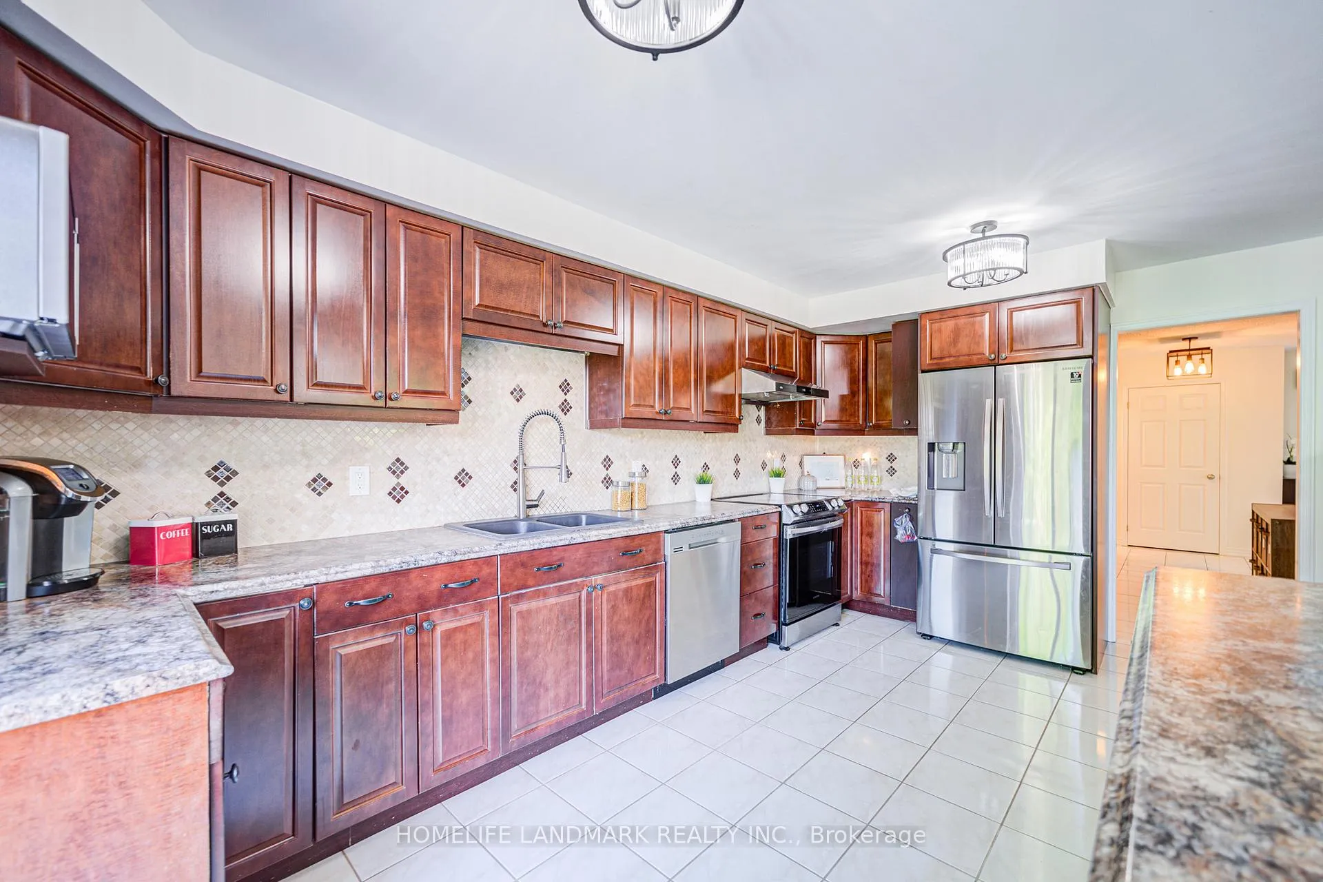Photo 17 of 1925 Pine Grove Avenue, Pickering, Highbush — HOMEH