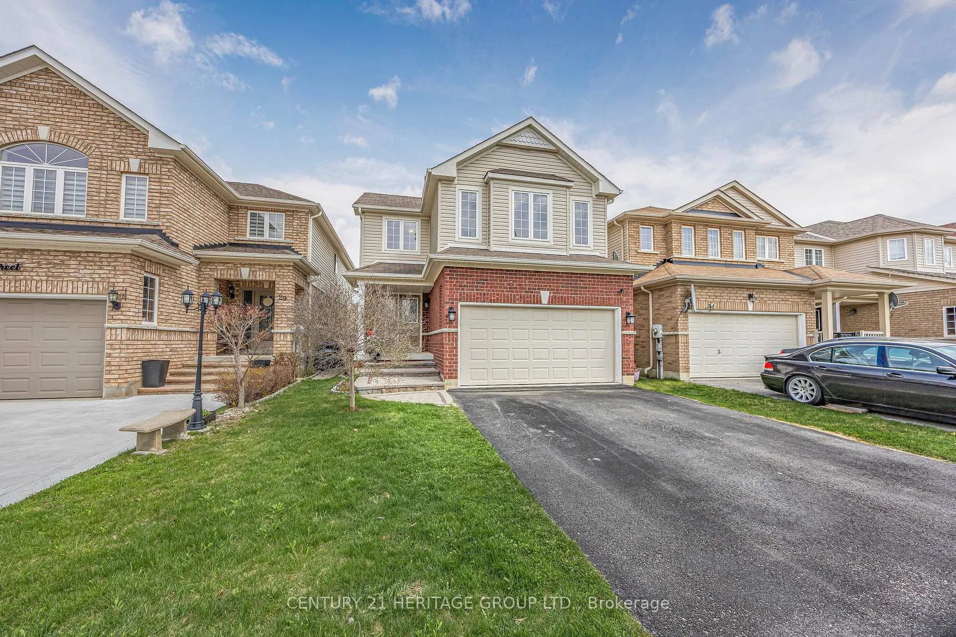 Photo 39 of 31 Knight Street, New Tecumseth, Alliston — HOMEH