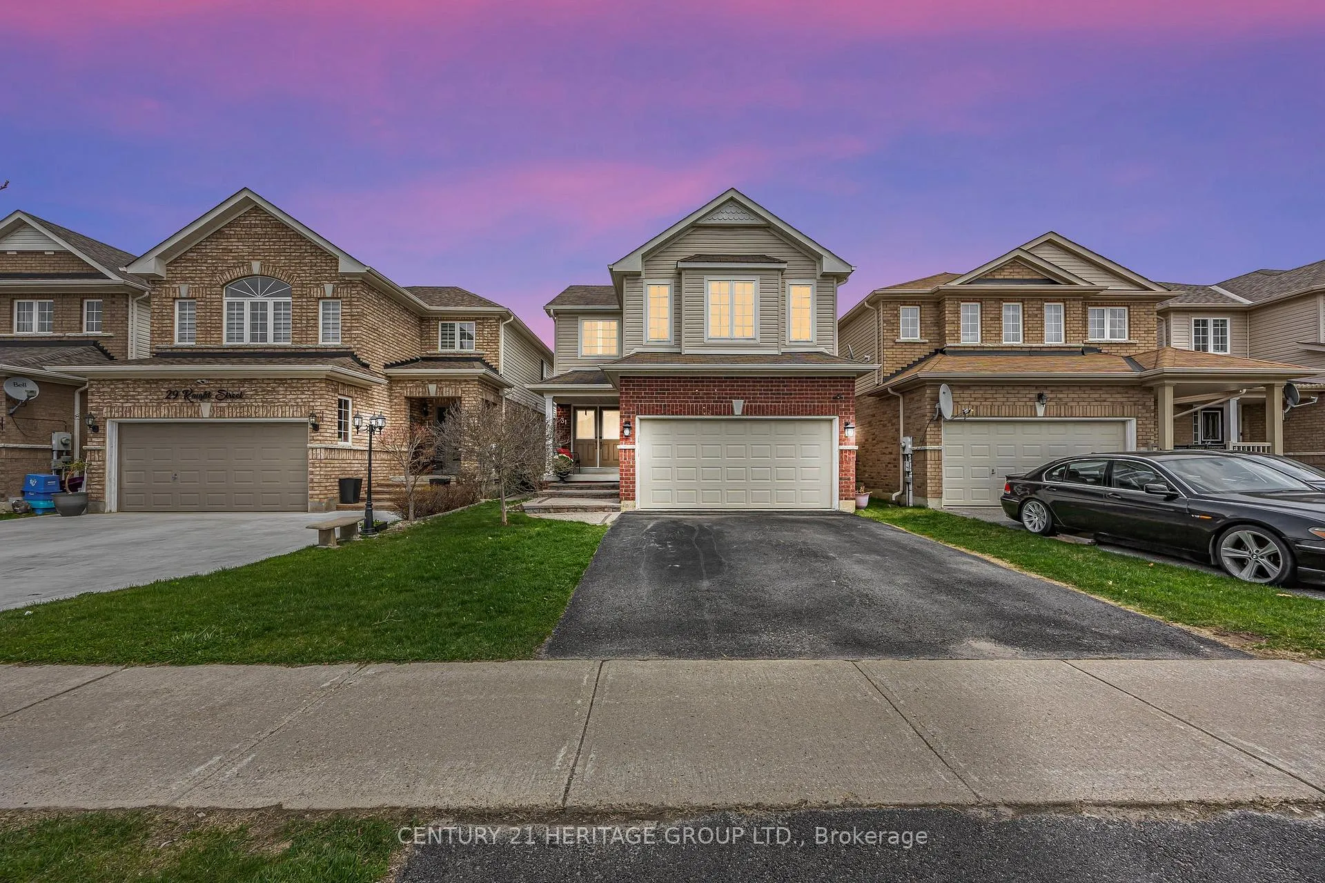Photo 40 of 31 Knight Street, New Tecumseth, Alliston — HOMEH