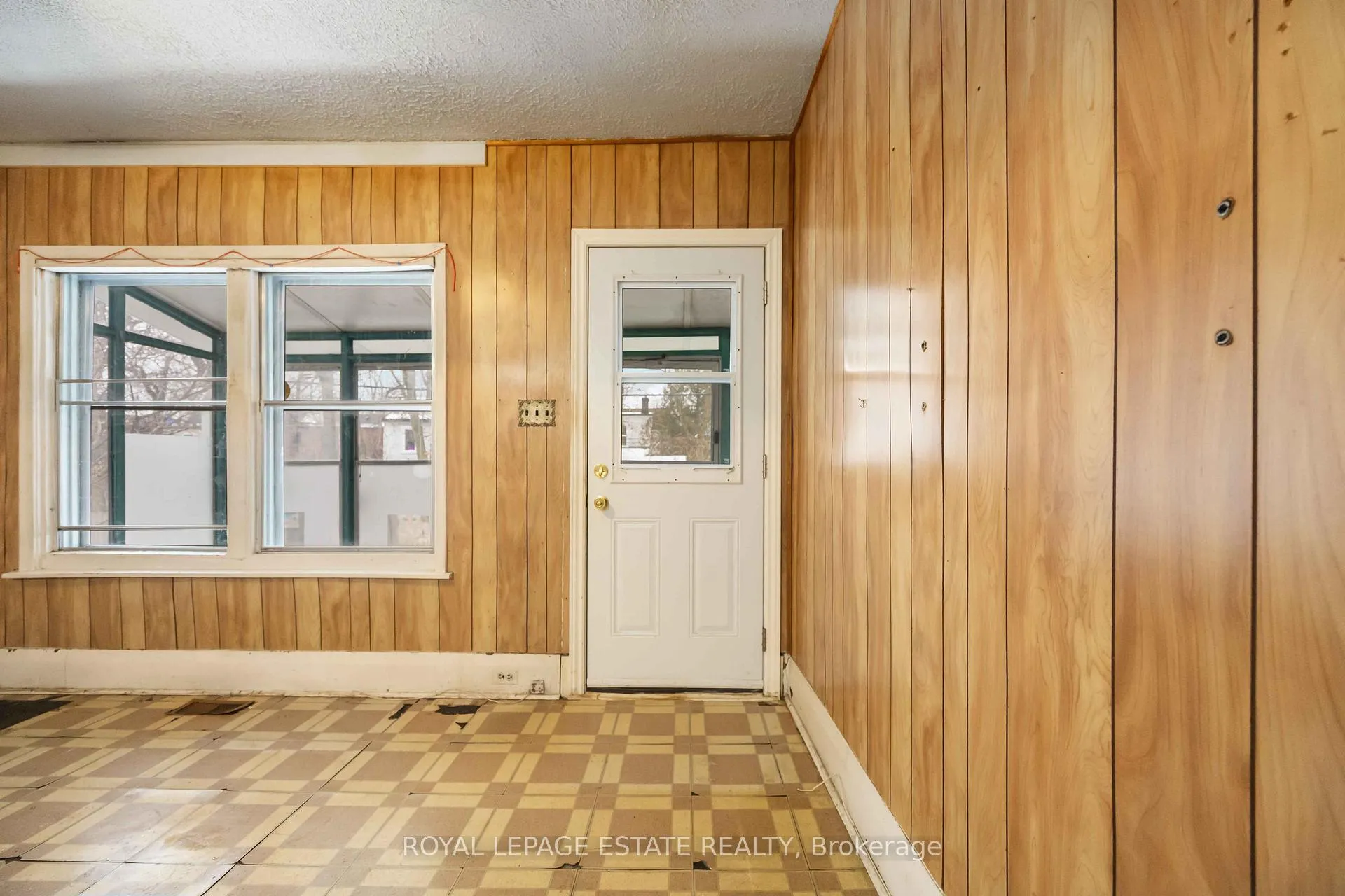 Photo 7 of 337 Craven Road, Toronto, Greenwood-Coxwell — HOMEH