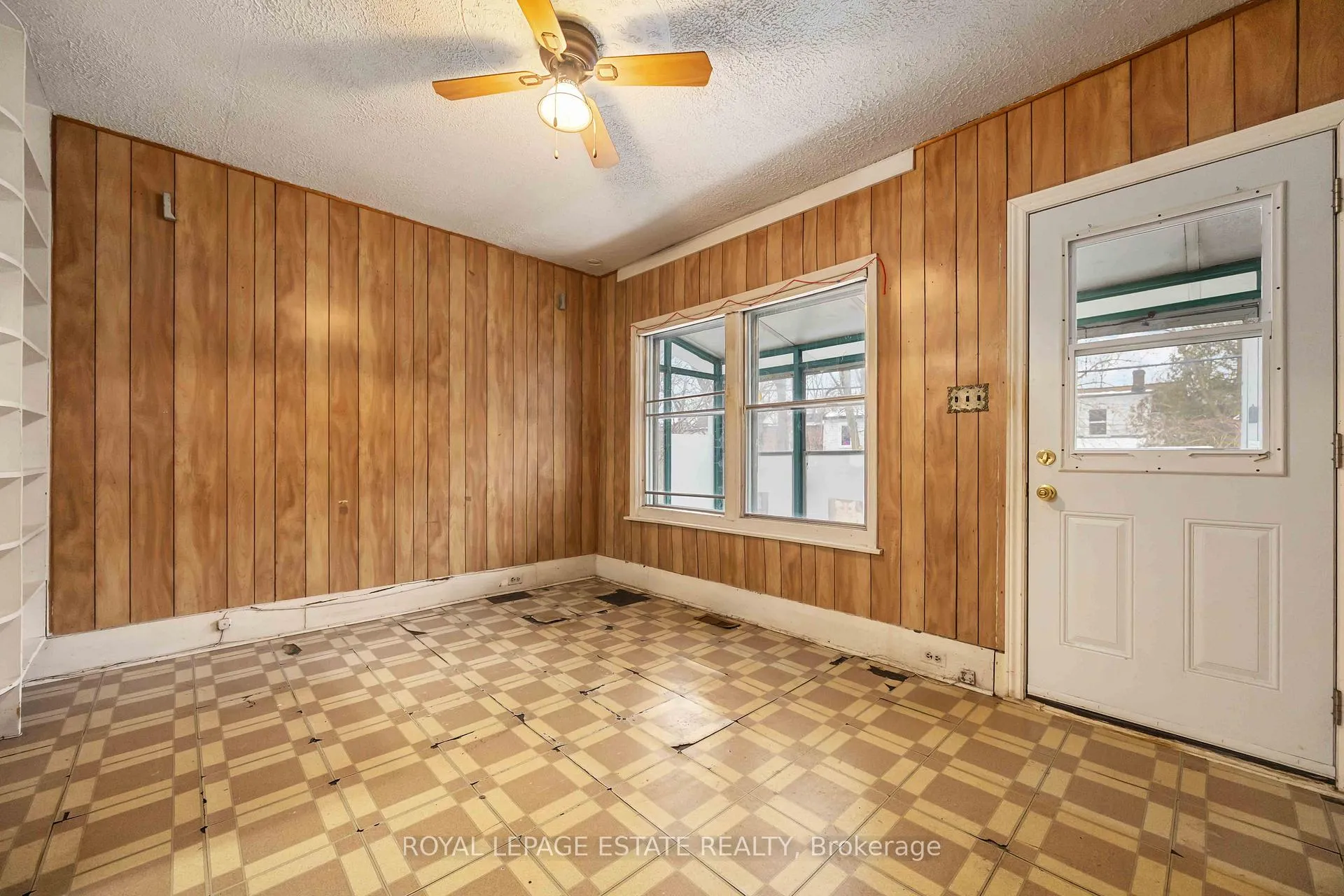 Photo 11 of 337 Craven Road, Toronto, Greenwood-Coxwell — HOMEH