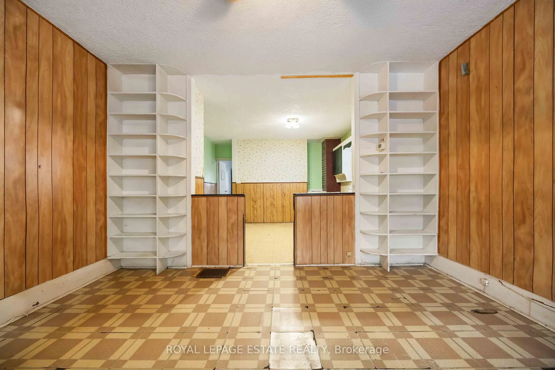 Photo 13 of 337 Craven Road, Toronto, Greenwood-Coxwell — HOMEH