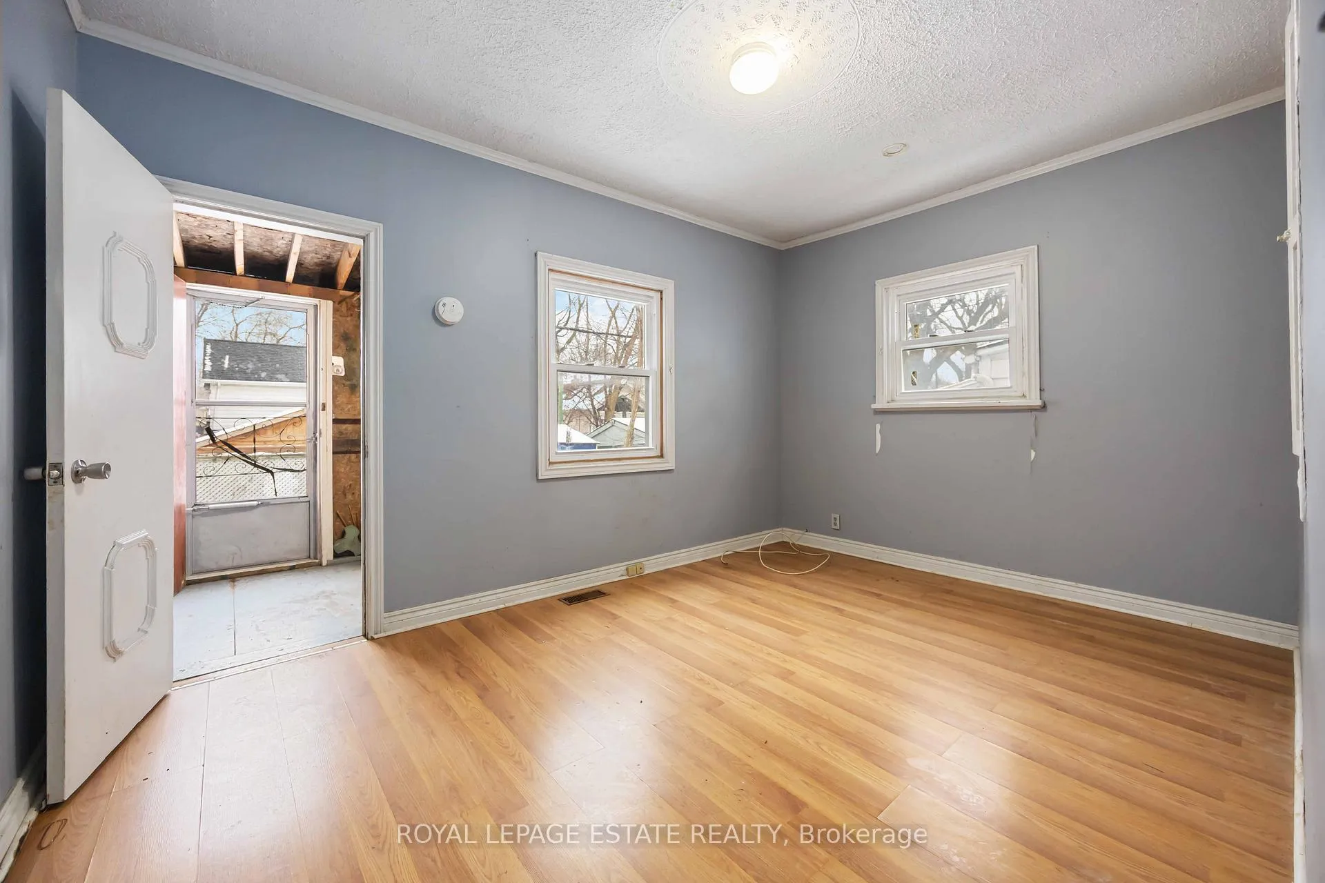 Photo 26 of 337 Craven Road, Toronto, Greenwood-Coxwell — HOMEH