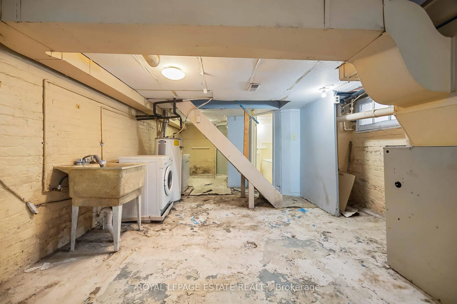 Photo 30 of 337 Craven Road, Toronto, Greenwood-Coxwell — HOMEH