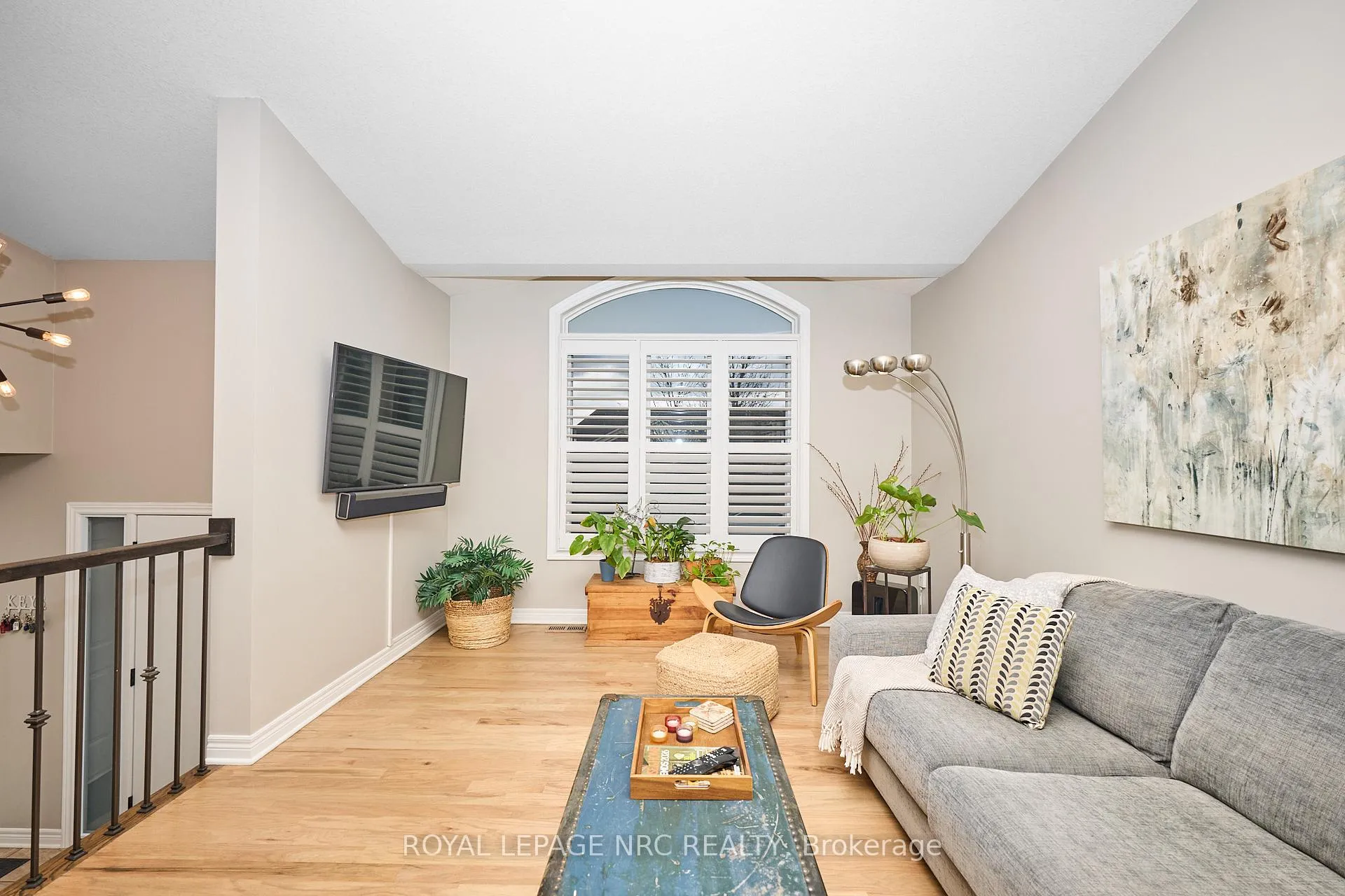 Photo 13 of 4474 Francesco Avenue, Niagara Falls, Ascot — HOMEH