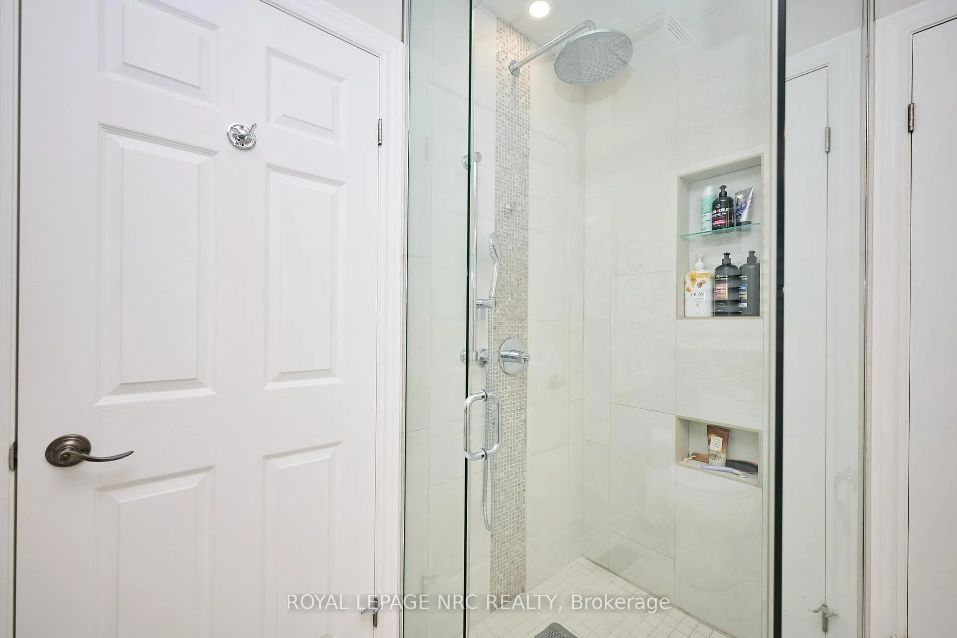 Photo 26 of 4474 Francesco Avenue, Niagara Falls, Ascot — HOMEH