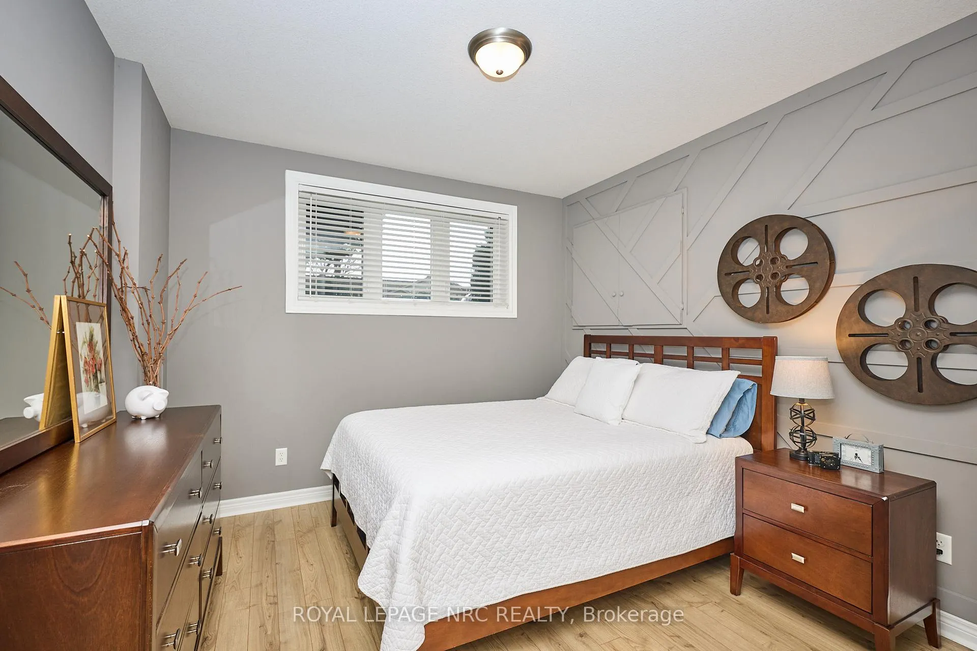 Photo 38 of 4474 Francesco Avenue, Niagara Falls, Ascot — HOMEH