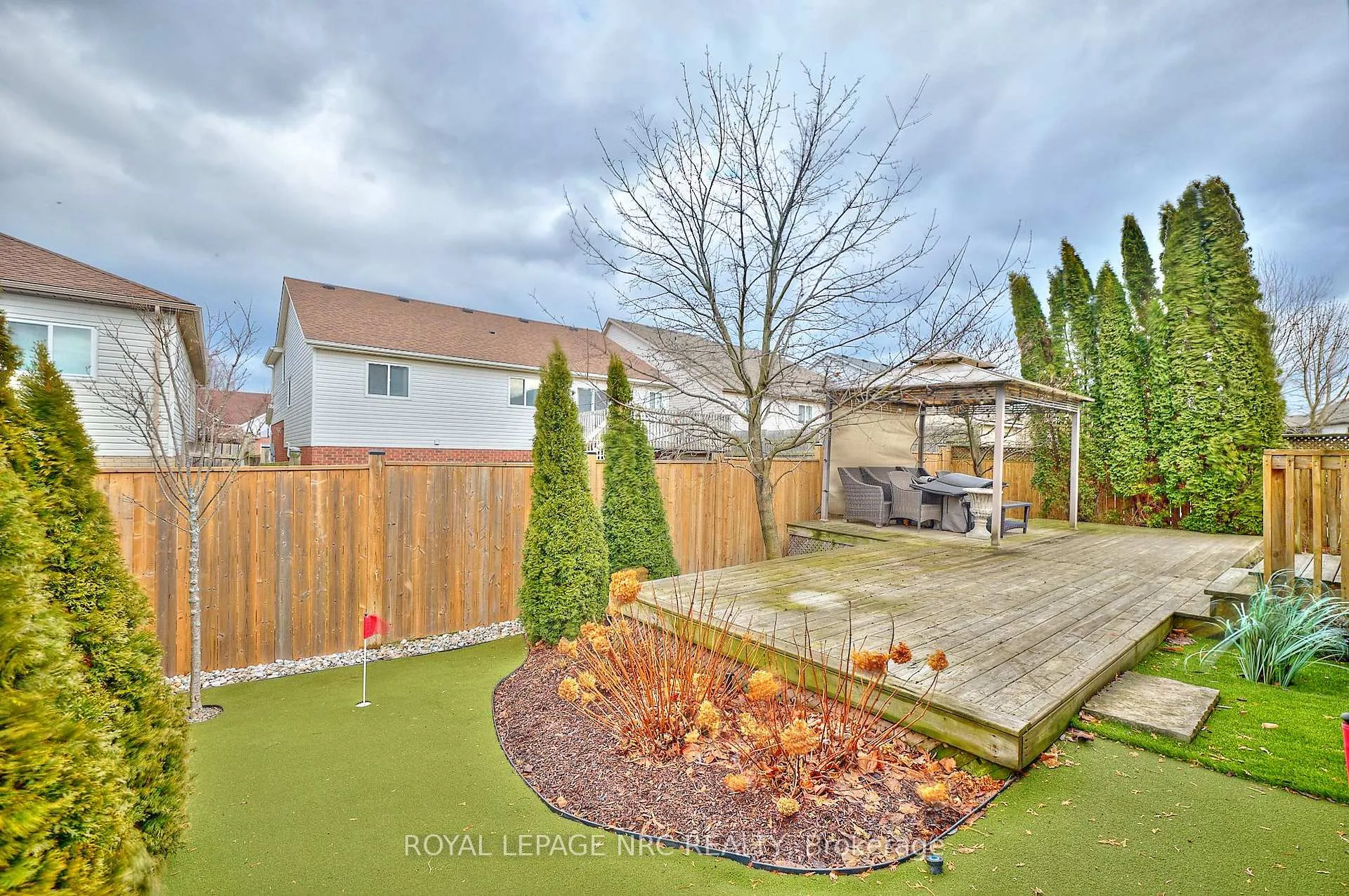 Photo 48 of 4474 Francesco Avenue, Niagara Falls, Ascot — HOMEH