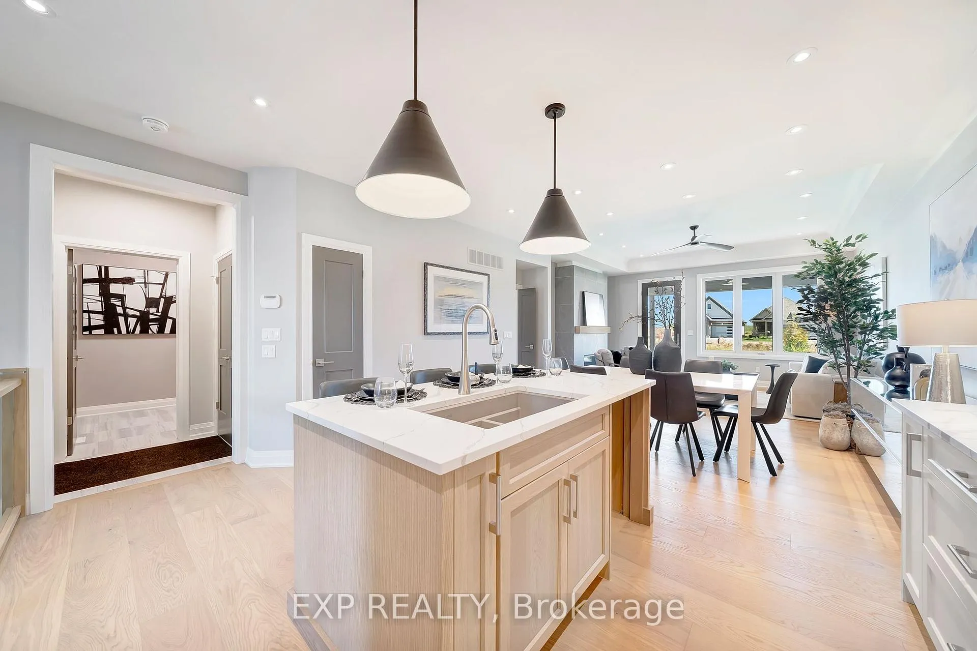 Photo 15 of Unit H, 296 Perth Trail, Welland, Hwy 406/Welland — HOMEH