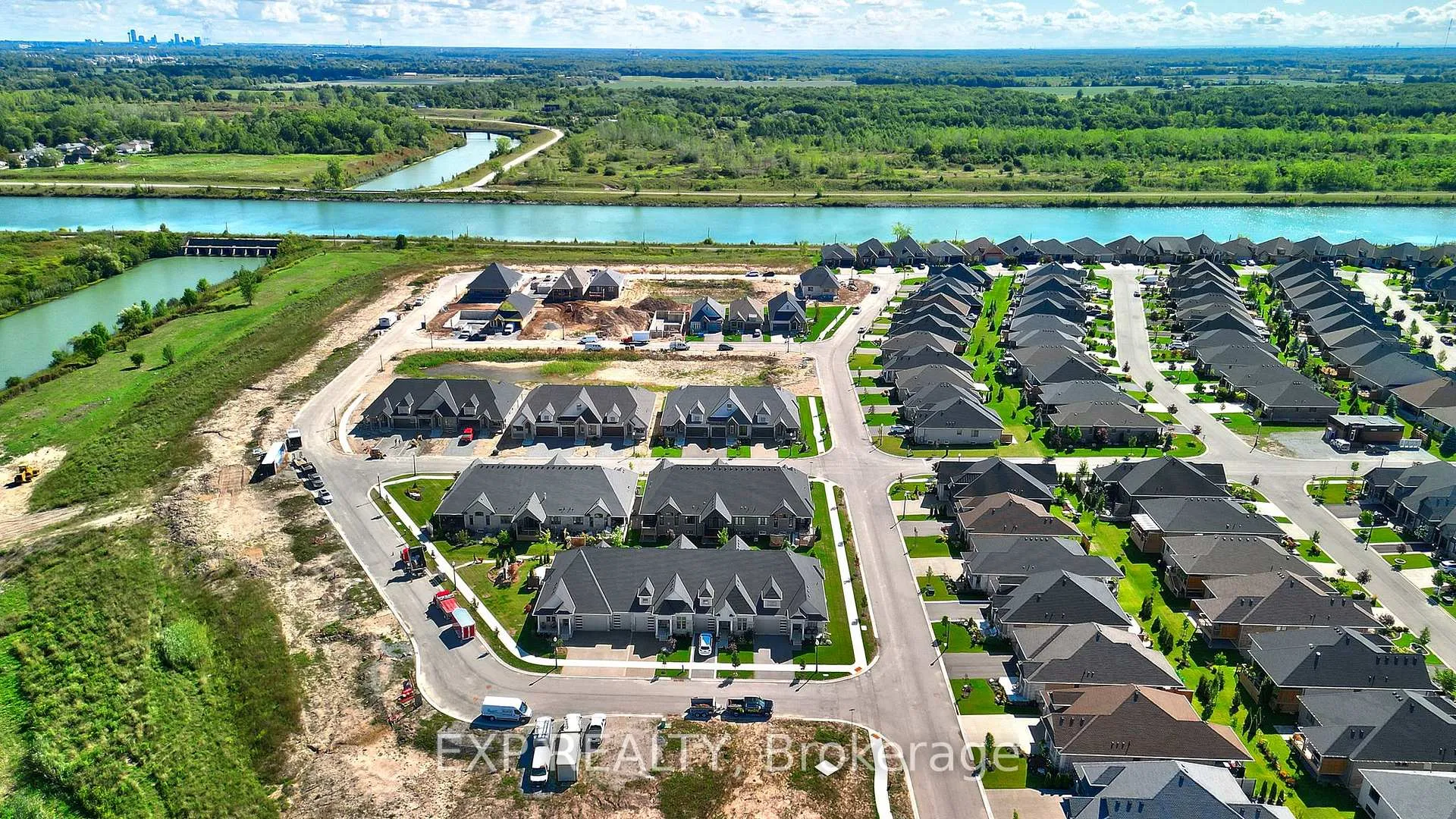 Photo 40 of Unit H, 296 Perth Trail, Welland, Hwy 406/Welland — HOMEH